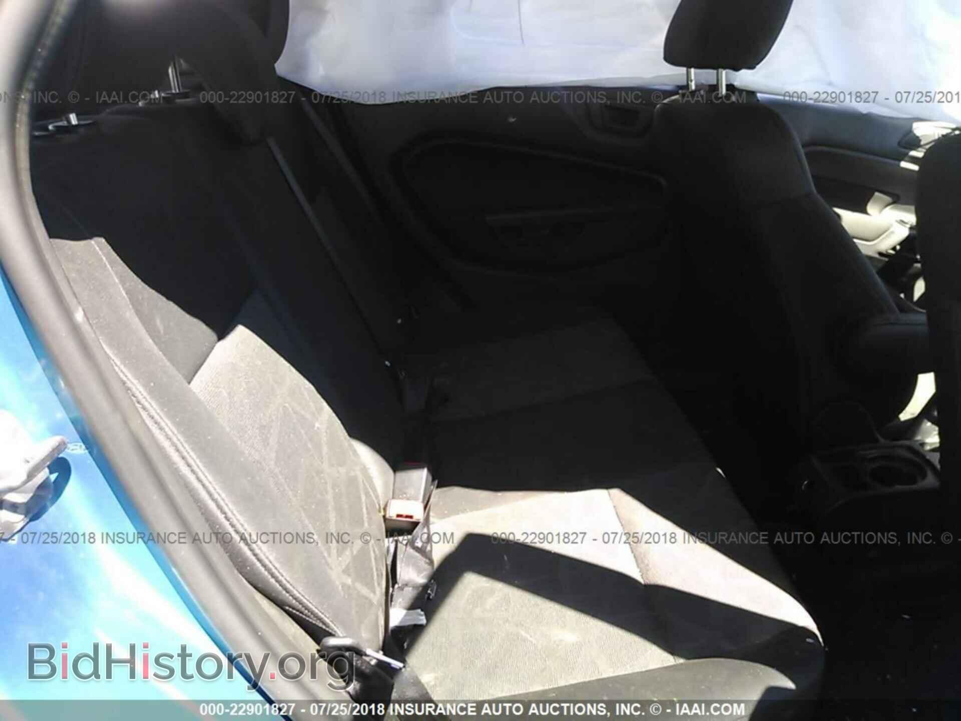 2012 Ford Fiesta - VIN: 3FADP4EJ8CM126507 - Photo 8