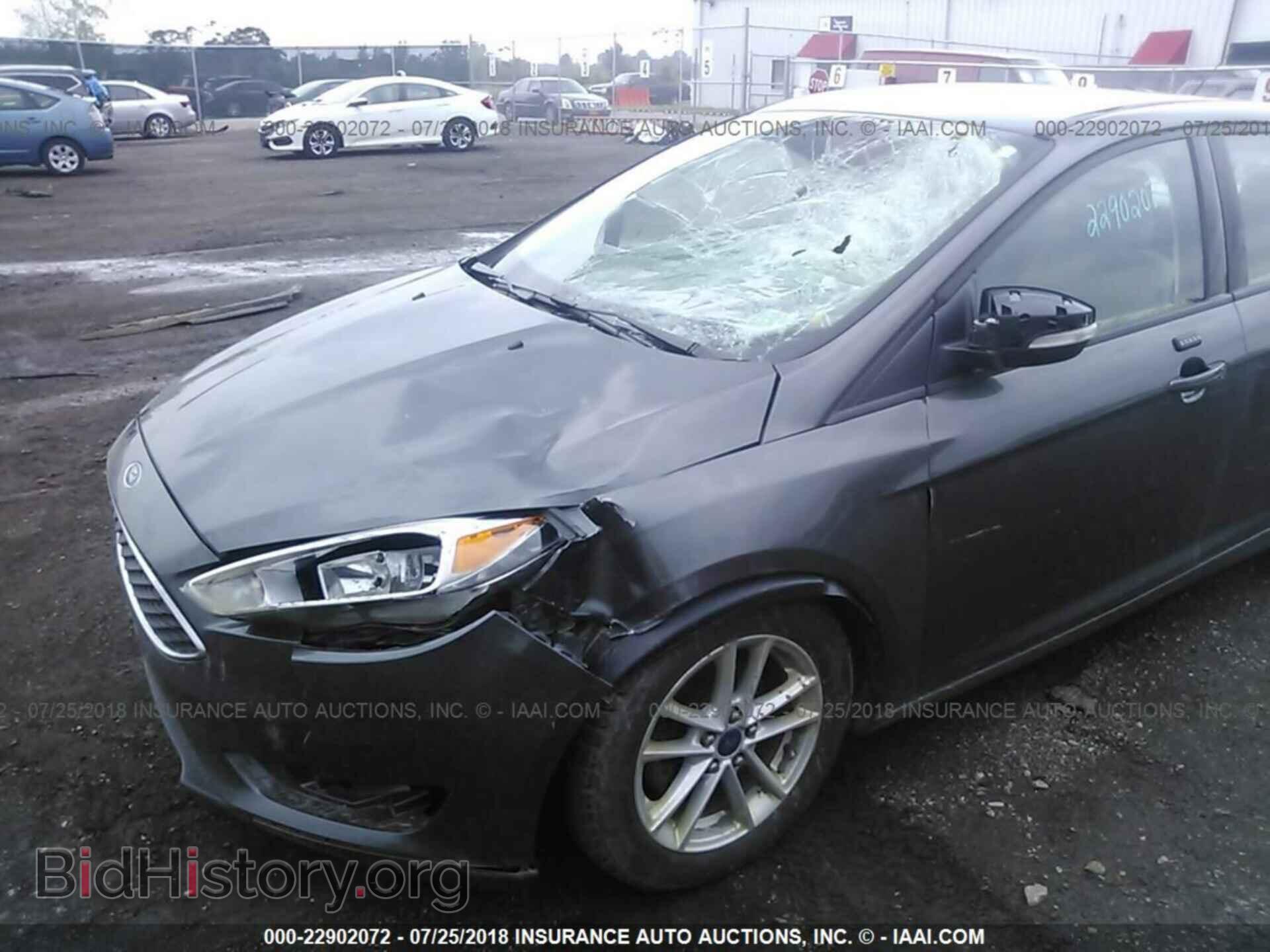 2016 Ford Focus - VIN: 1FADP3F24GL215564 - Фото 6