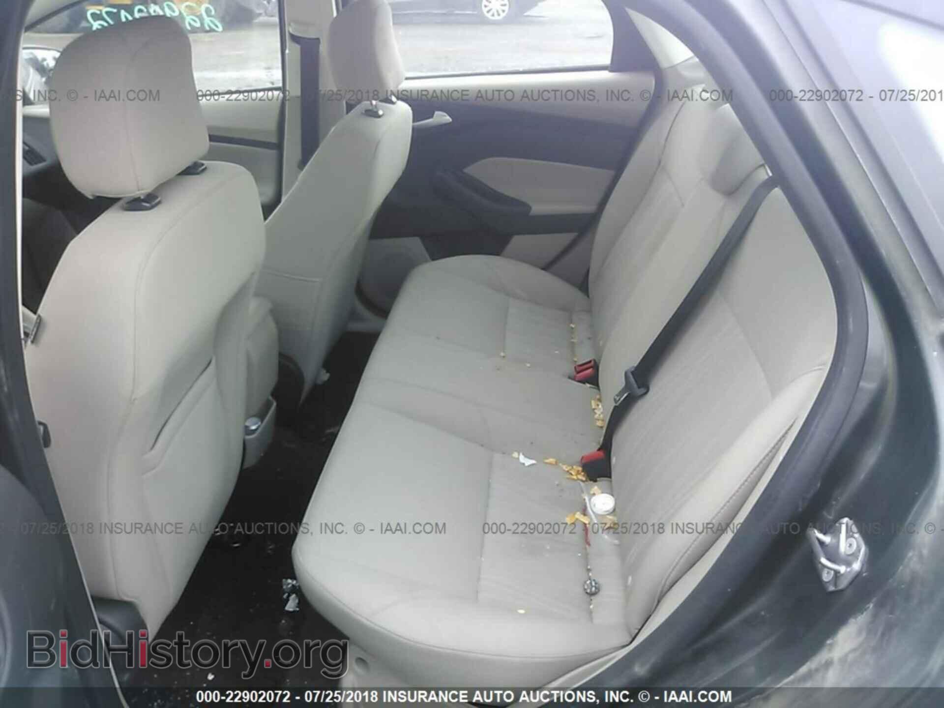 2016 Ford Focus - VIN: 1FADP3F24GL215564 - Фото 8
