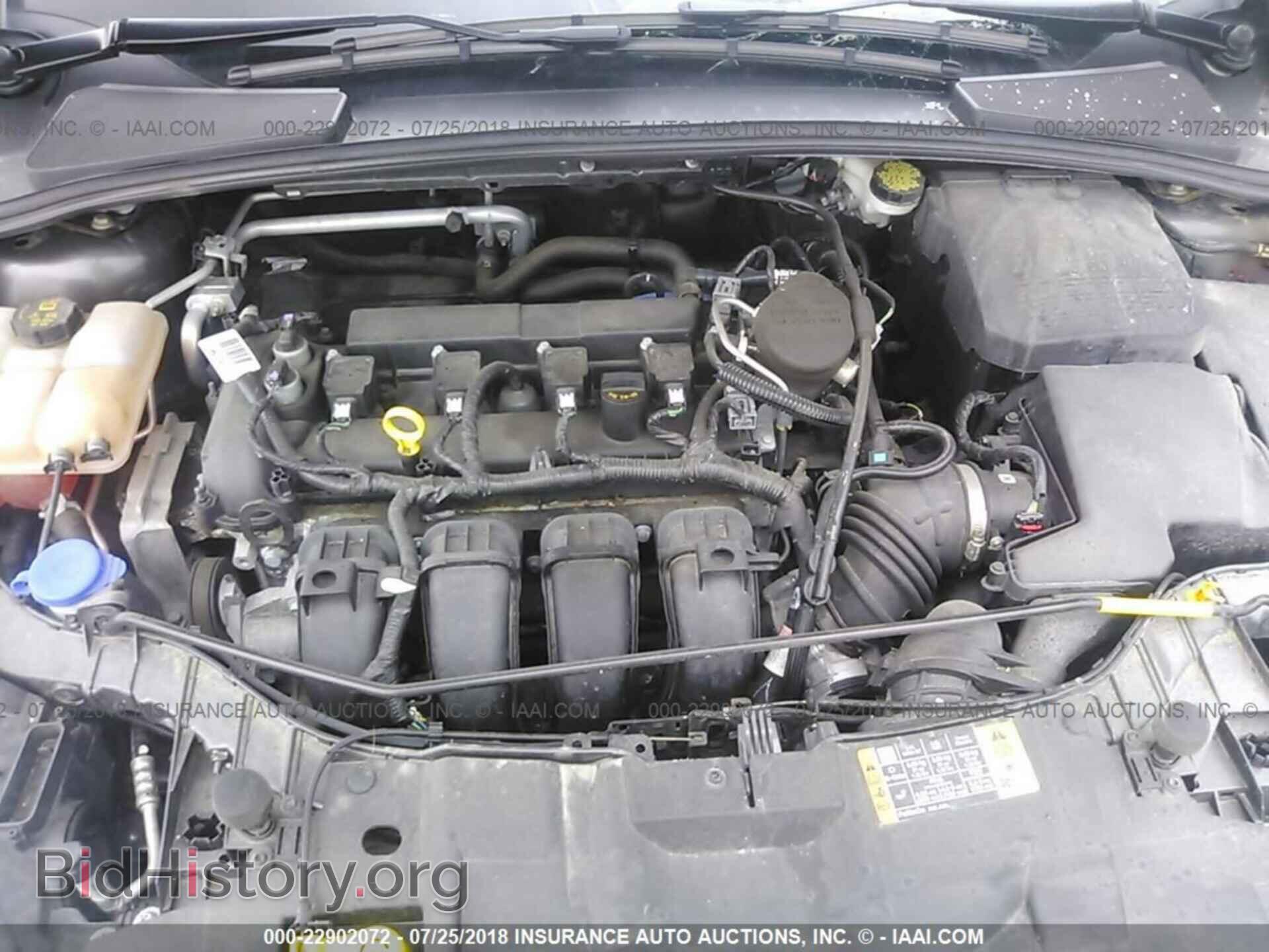 2016 Ford Focus - VIN: 1FADP3F24GL215564 - Фото 10