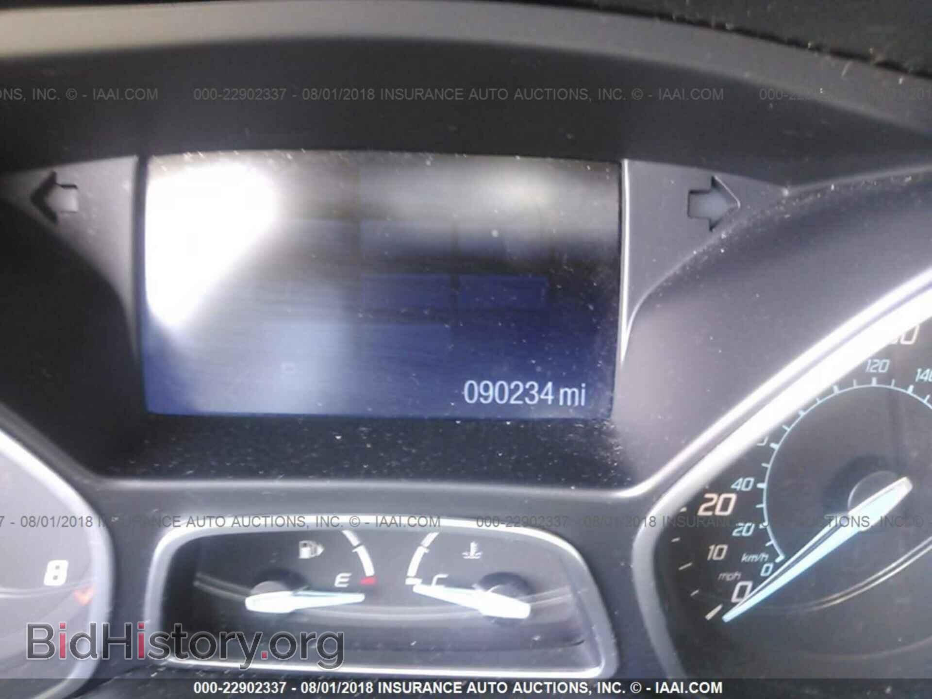2012 Ford Focus - VIN: 1FAHP3M26CL201020 - Photo 7