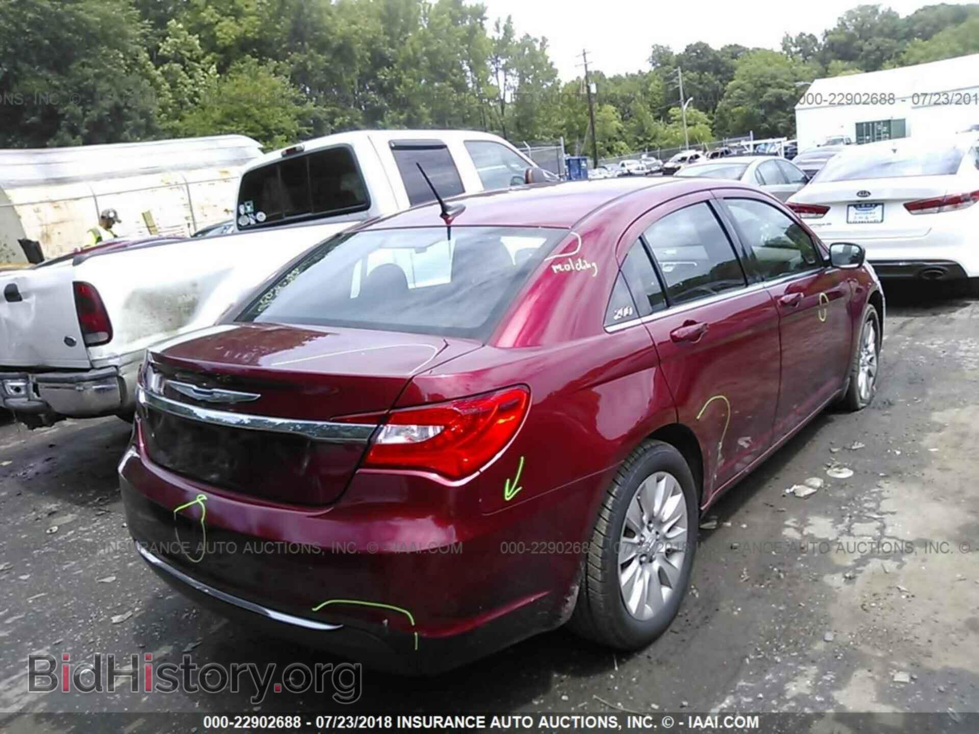 2014 Chrysler 200 - VIN: 1C3CCBAB6EN208060 - Фото 4