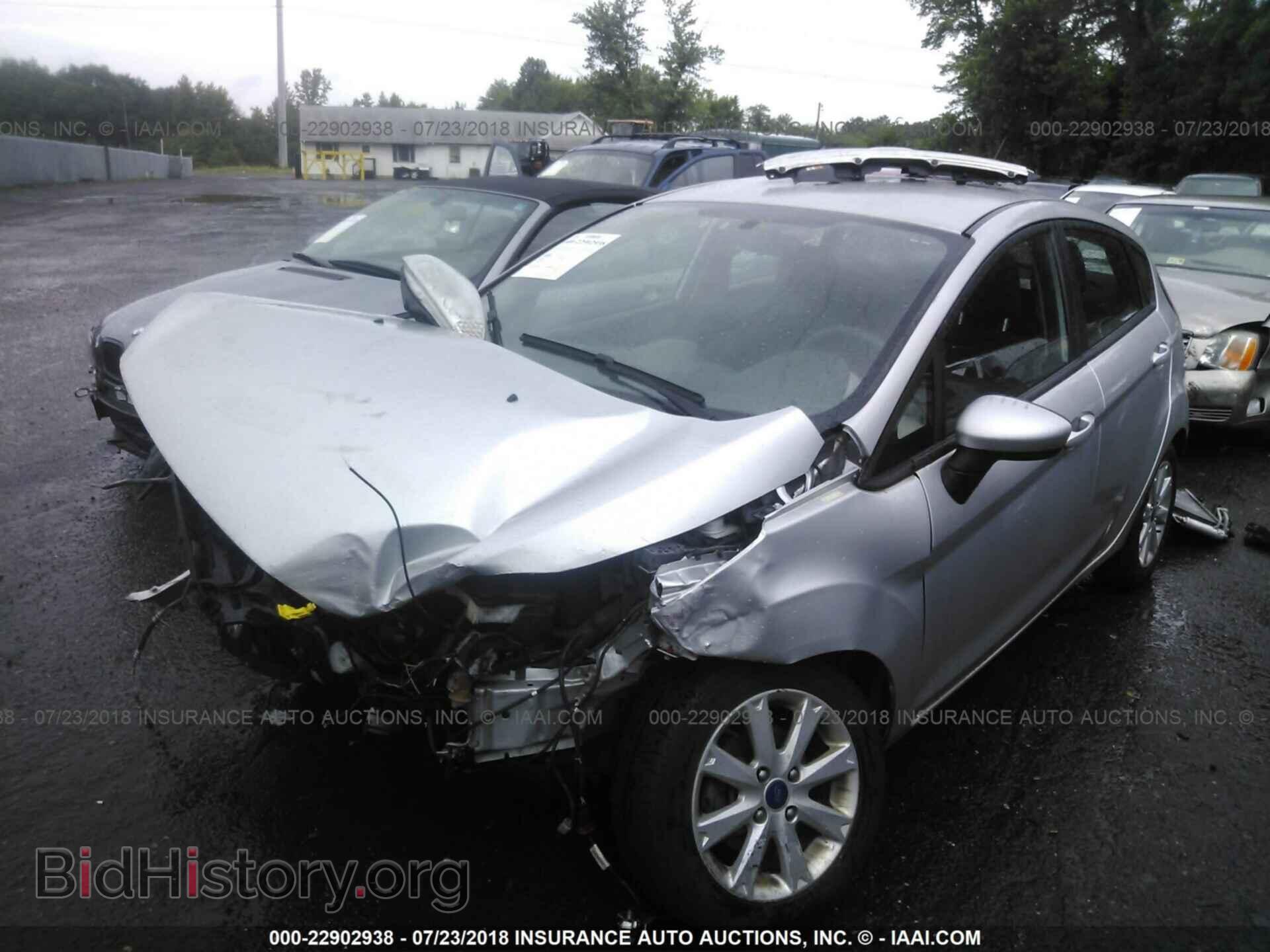 2012 Ford Fiesta - VIN: 3FADP4EJ1CM186600 - Фото 2