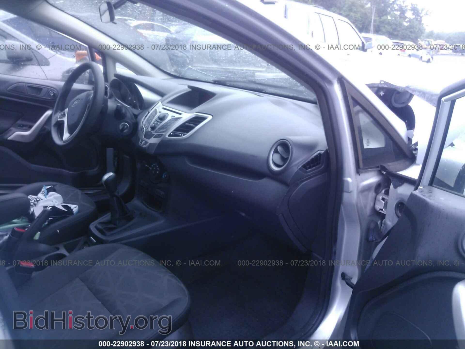 2012 Ford Fiesta - VIN: 3FADP4EJ1CM186600 - Фото 5