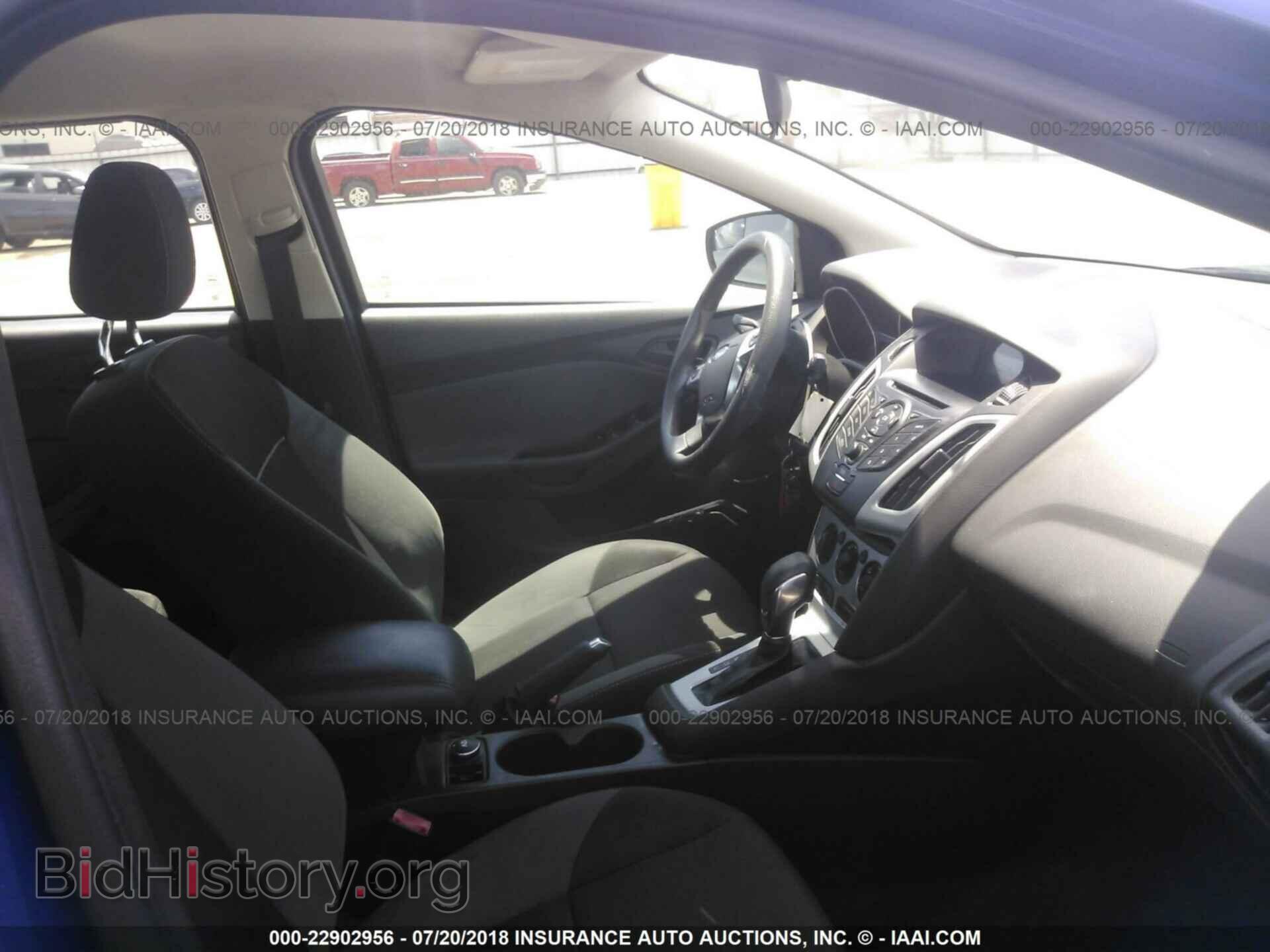 2012 Ford Focus - VIN: 1FAHP3F26CL362089 - Фото 5