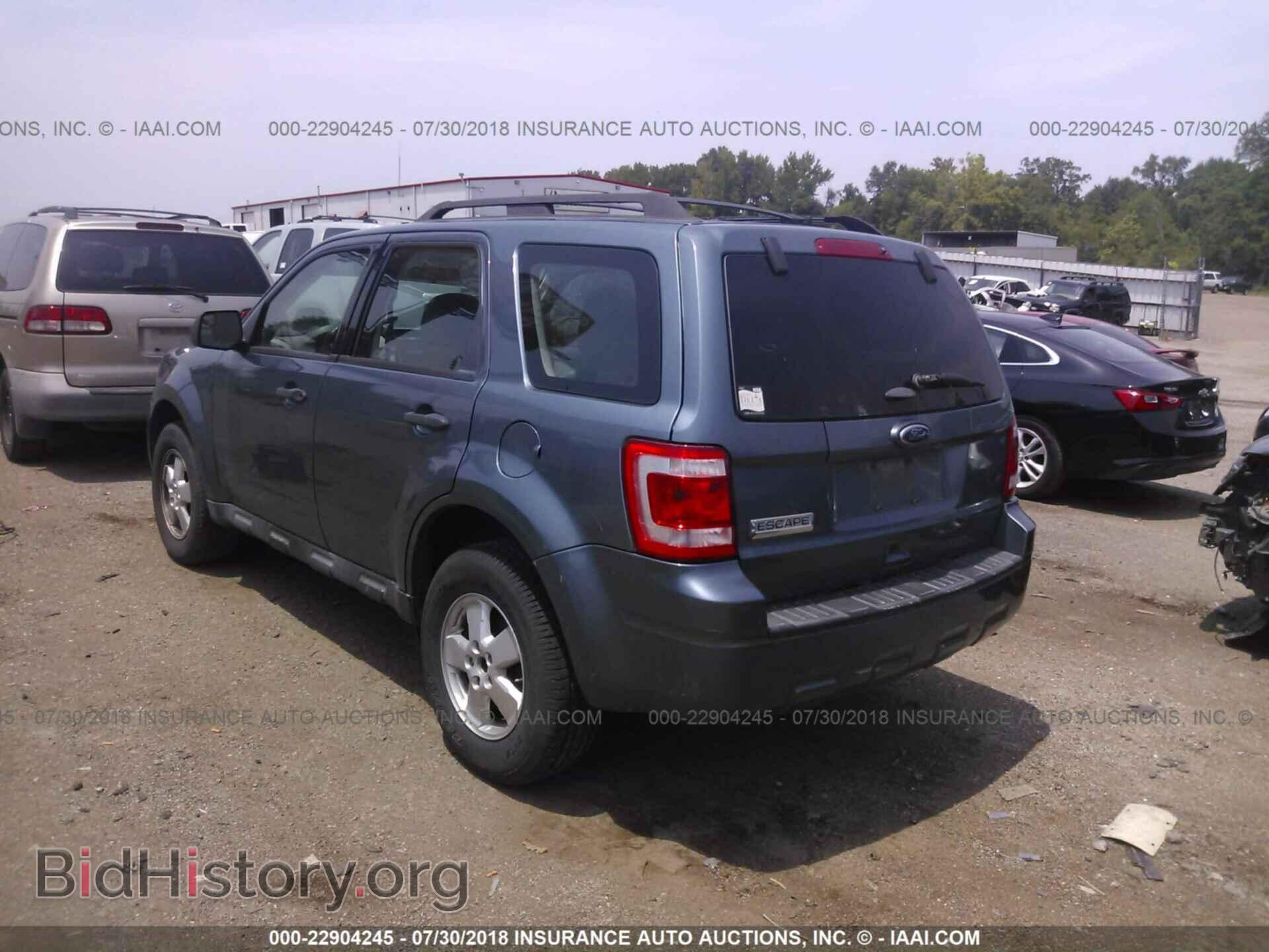 2012 Ford Escape - VIN: 1FMCU0C78CKA06479 - Photo 3
