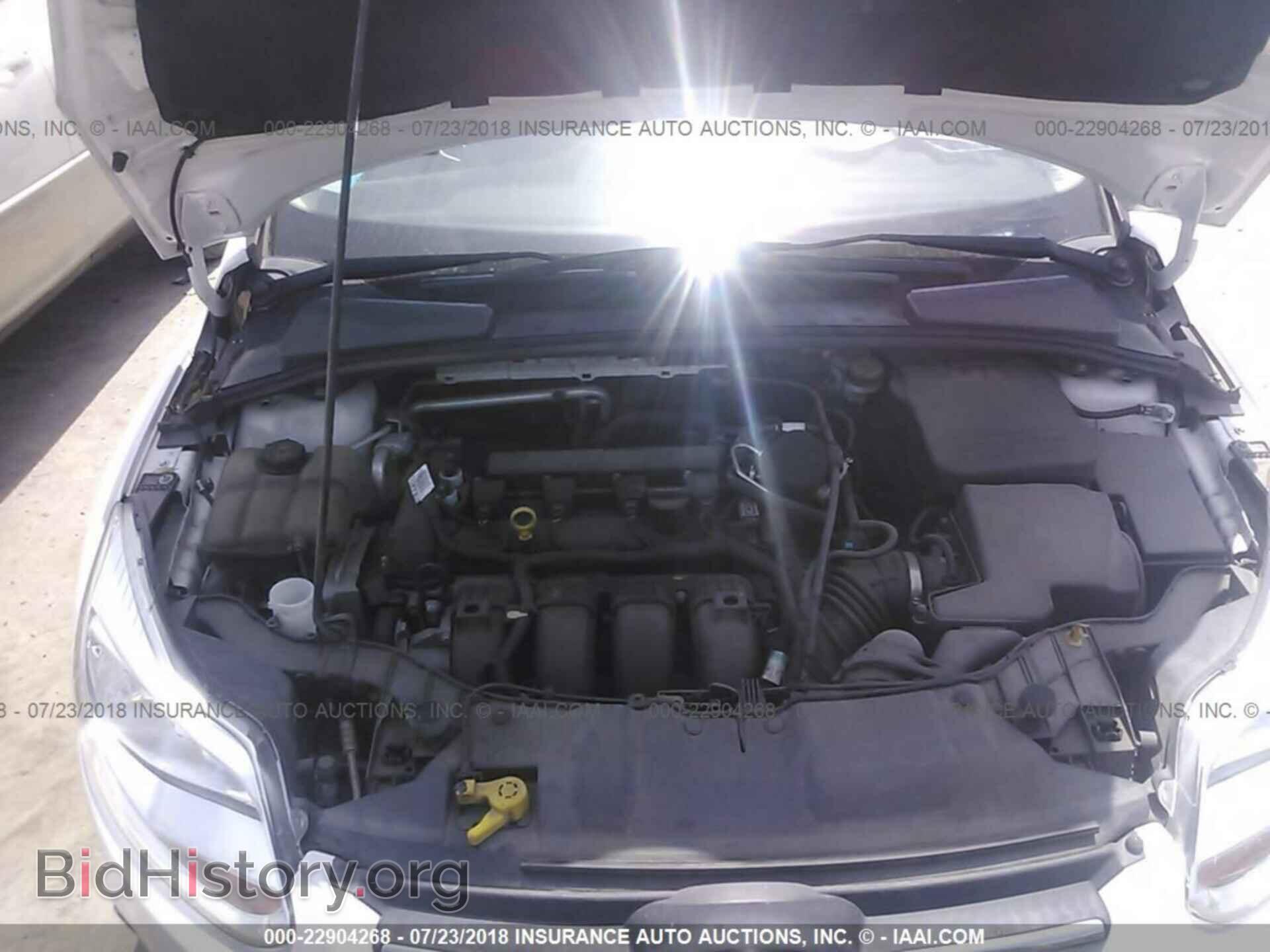 2014 Ford Focus - VIN: 1FADP3F23EL162899 - Photo 10