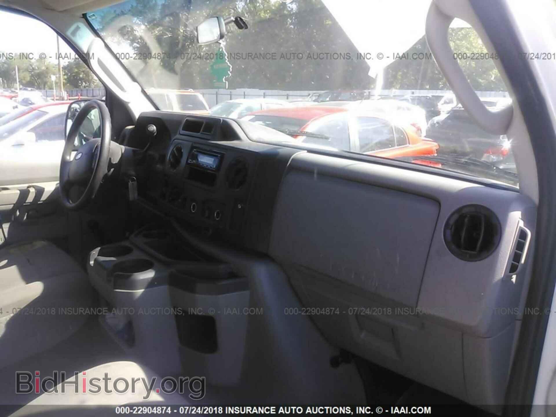 2011 Ford Econoline - VIN: 1FBSS3BL2BDB01844 - Photo 5