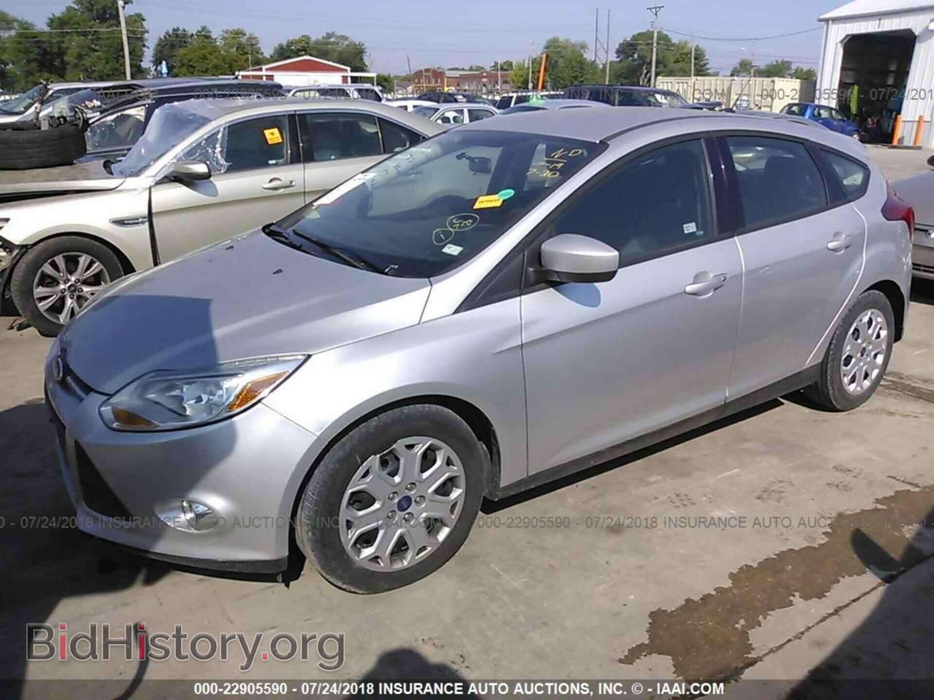2012 Ford Focus - VIN: 1FAHP3K22CL241999 - Photo 2