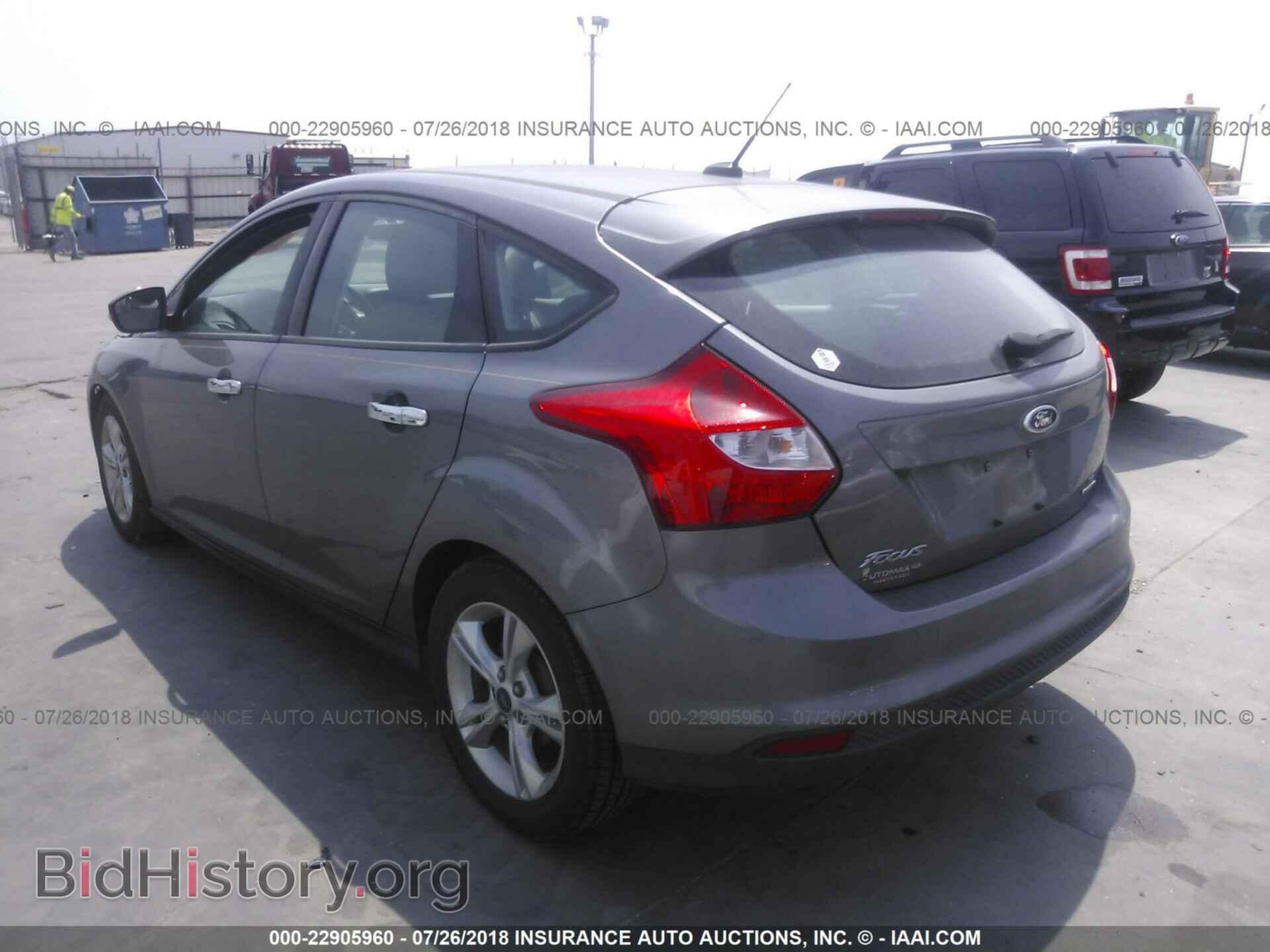 2014 Ford Focus - VIN: 1FADP3K28EL283417 - Photo 3