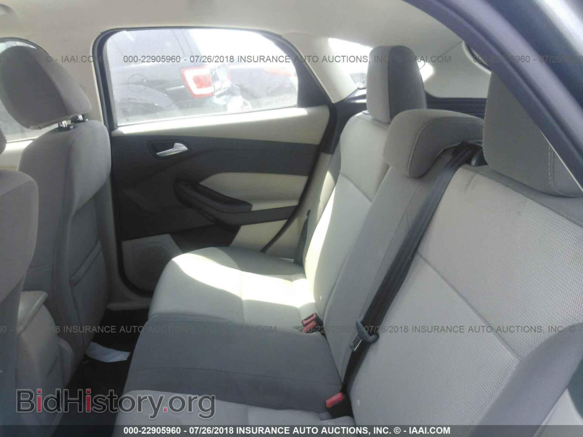 2014 Ford Focus - VIN: 1FADP3K28EL283417 - Photo 8