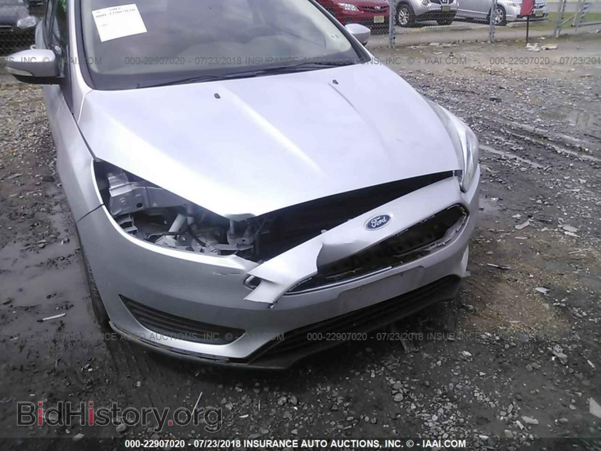 2015 Ford Focus - VIN: 1FADP3F27FL343179 - Photo 6