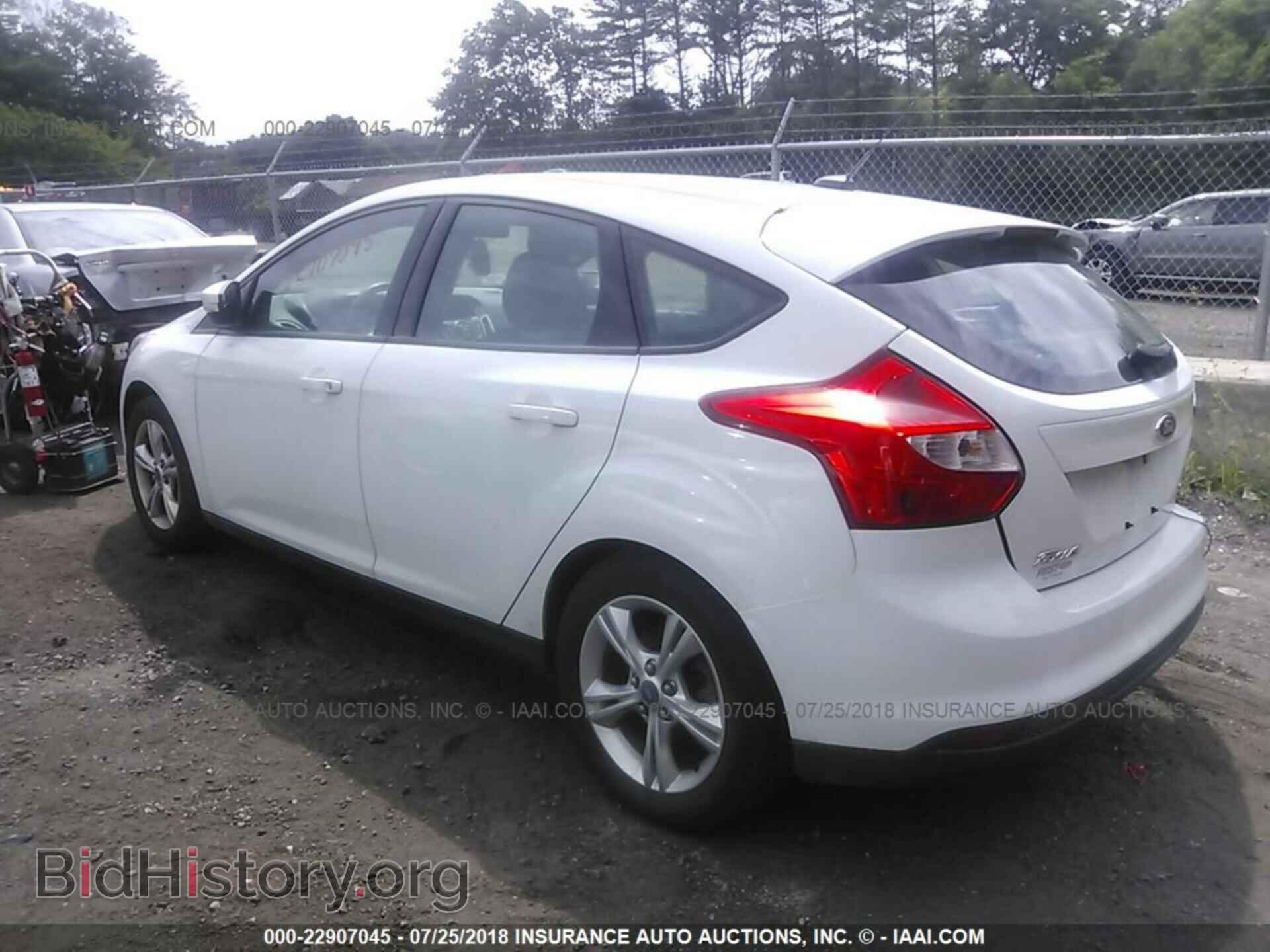 2012 Ford Focus - VIN: 1FAHP3K2XCL471712 - Photo 3