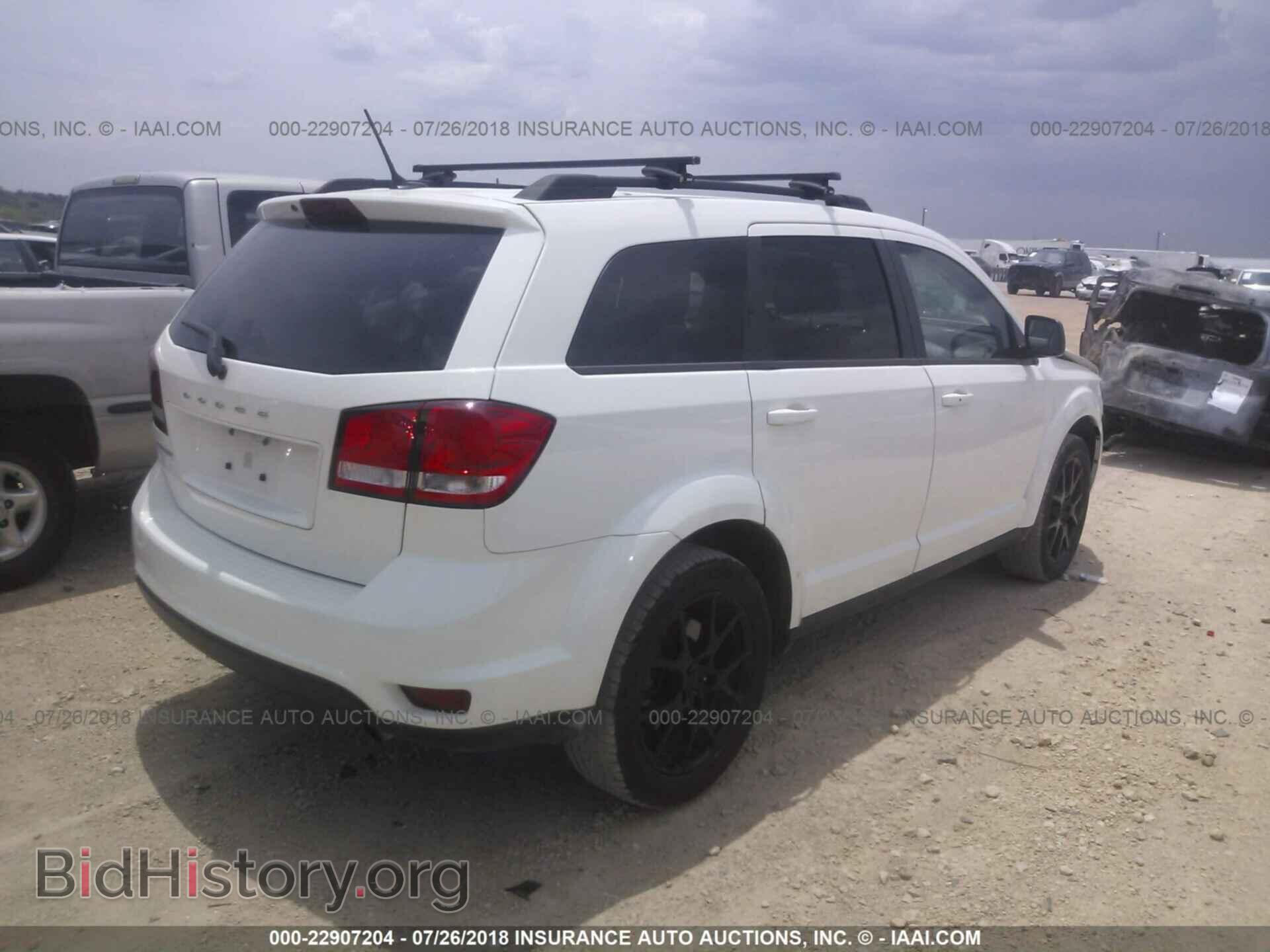 2014 Dodge Journey - VIN: 3C4PDCBB5ET290880 - Фото 4