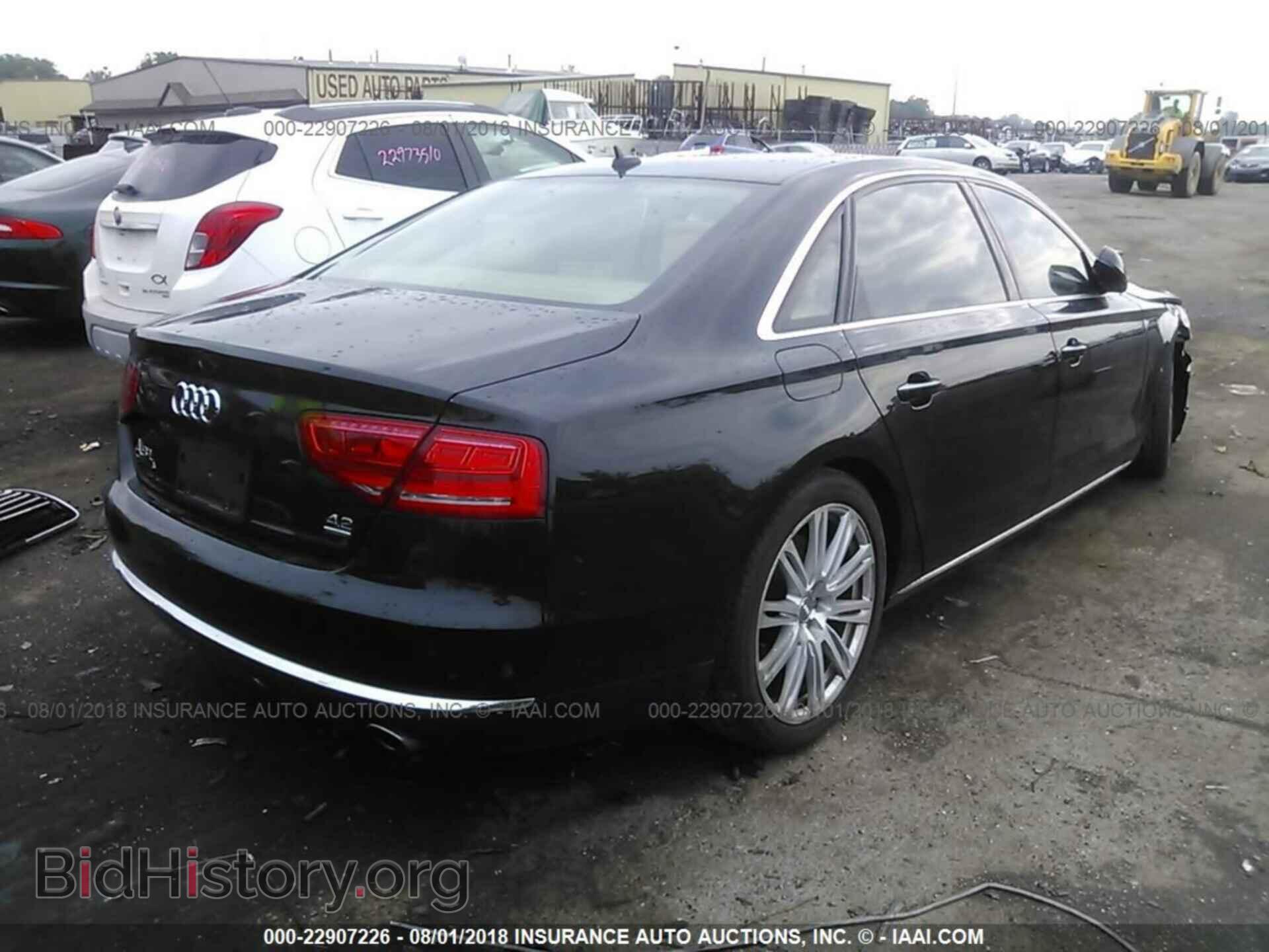 2011 Audi A8 - VIN: WAURVAFD7BN018166 - Photo 4