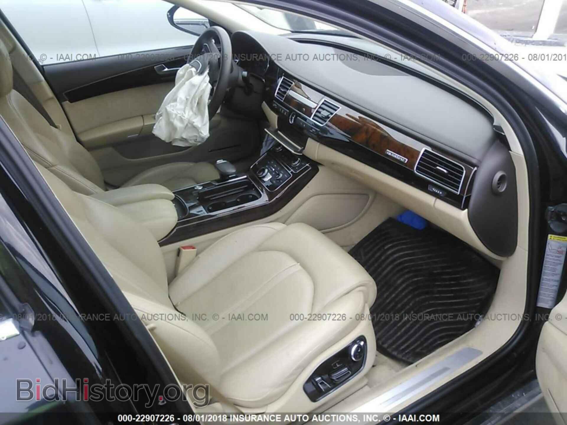 2011 Audi A8 - VIN: WAURVAFD7BN018166 - Photo 5