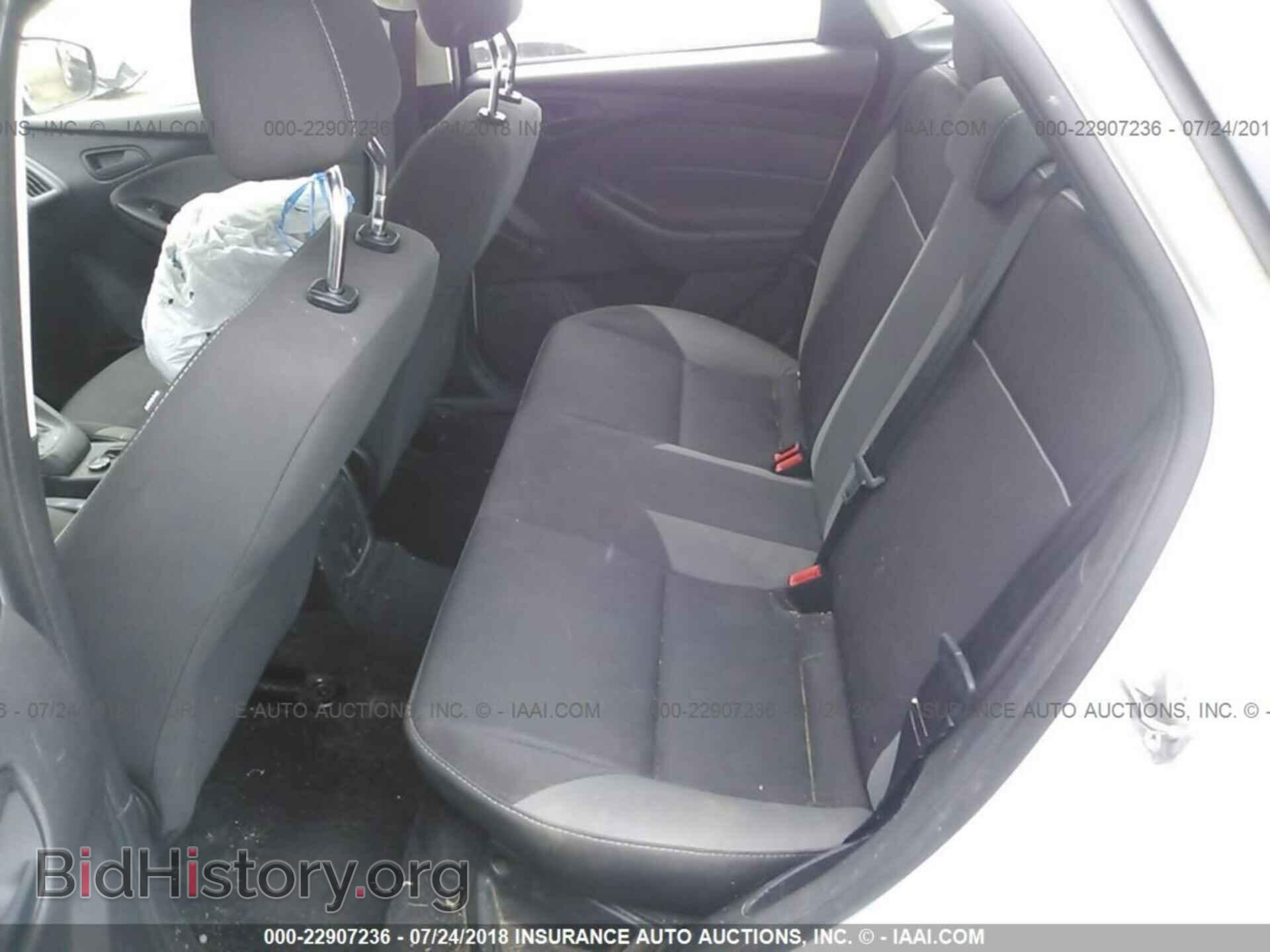 2013 Ford Focus - VIN: 1FADP3E21DL218841 - Photo 8