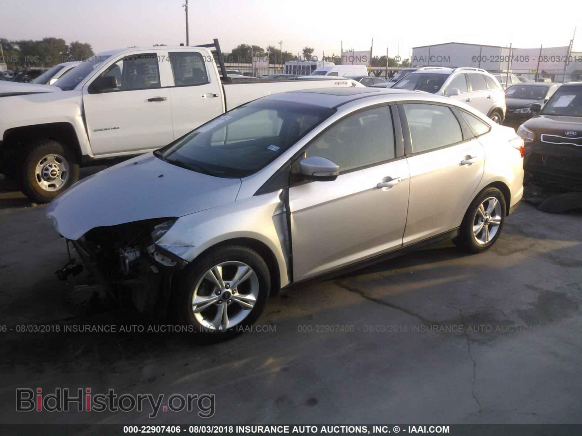 2013 Ford Focus - VIN: 1FADP3F20DL336409 - Photo 2