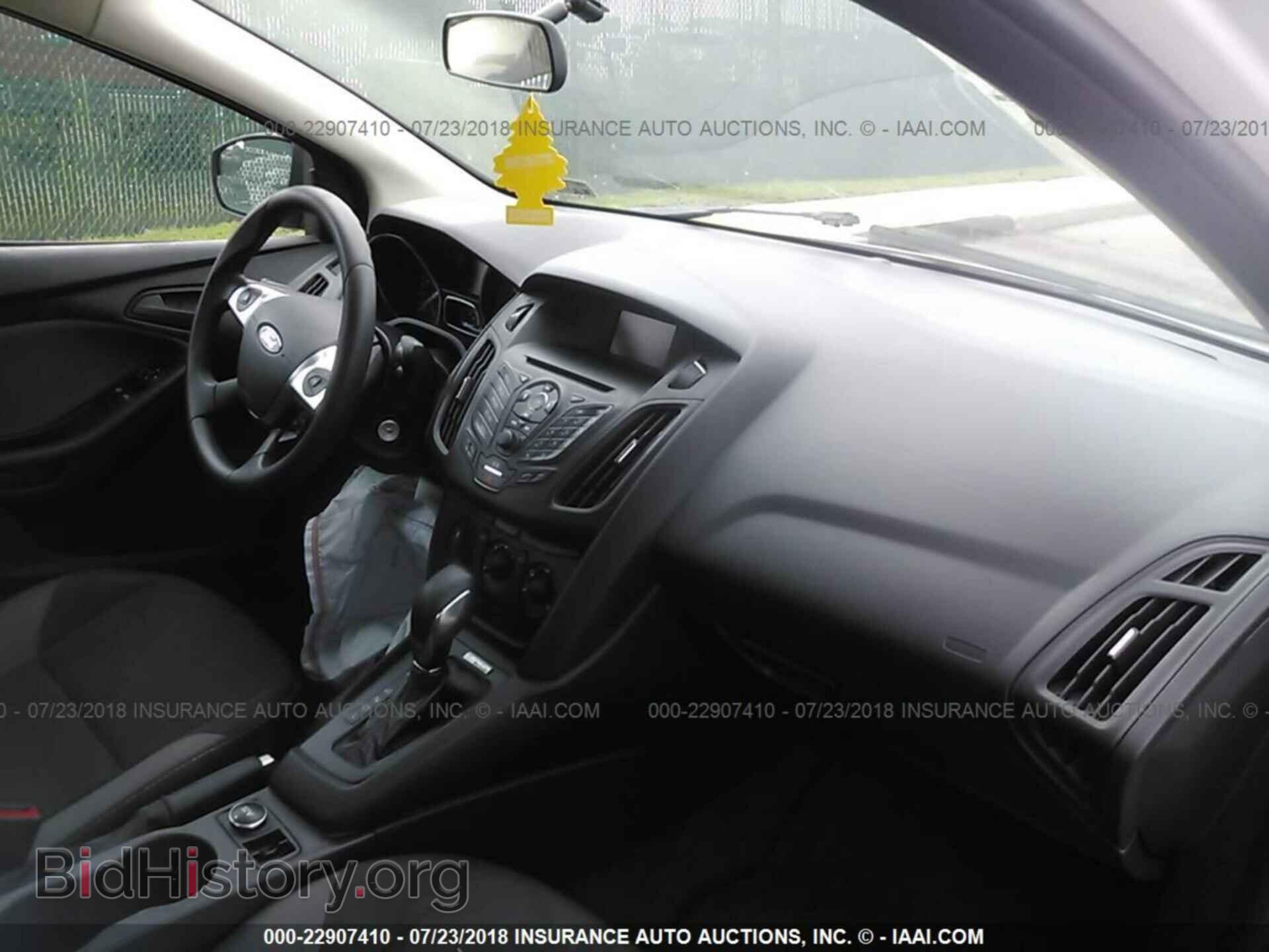 2013 Ford Focus - VIN: 1FADP3E22DL379537 - Photo 5