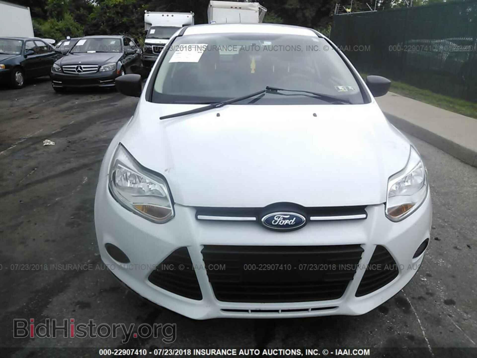2013 Ford Focus - VIN: 1FADP3E22DL379537 - Photo 6