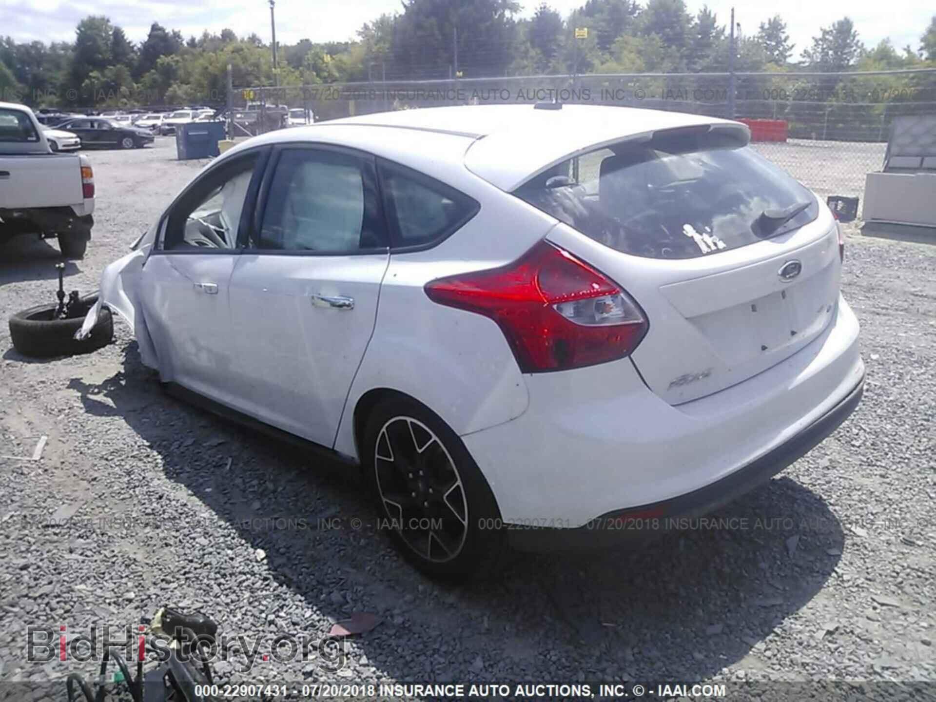 2013 Ford Focus - VIN: 1FADP3K26DL358906 - Фото 3