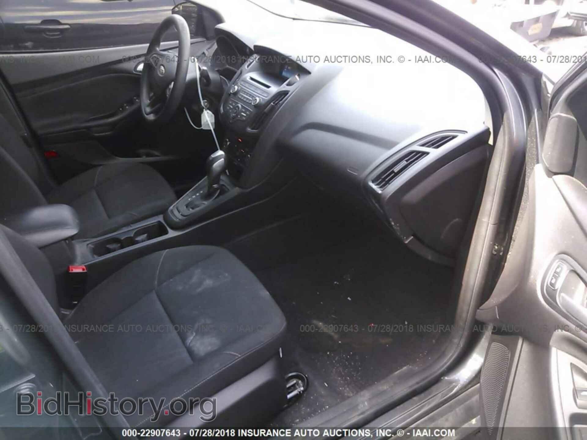 2015 Ford Focus - VIN: 1FADP3F20FL244140 - Фото 5