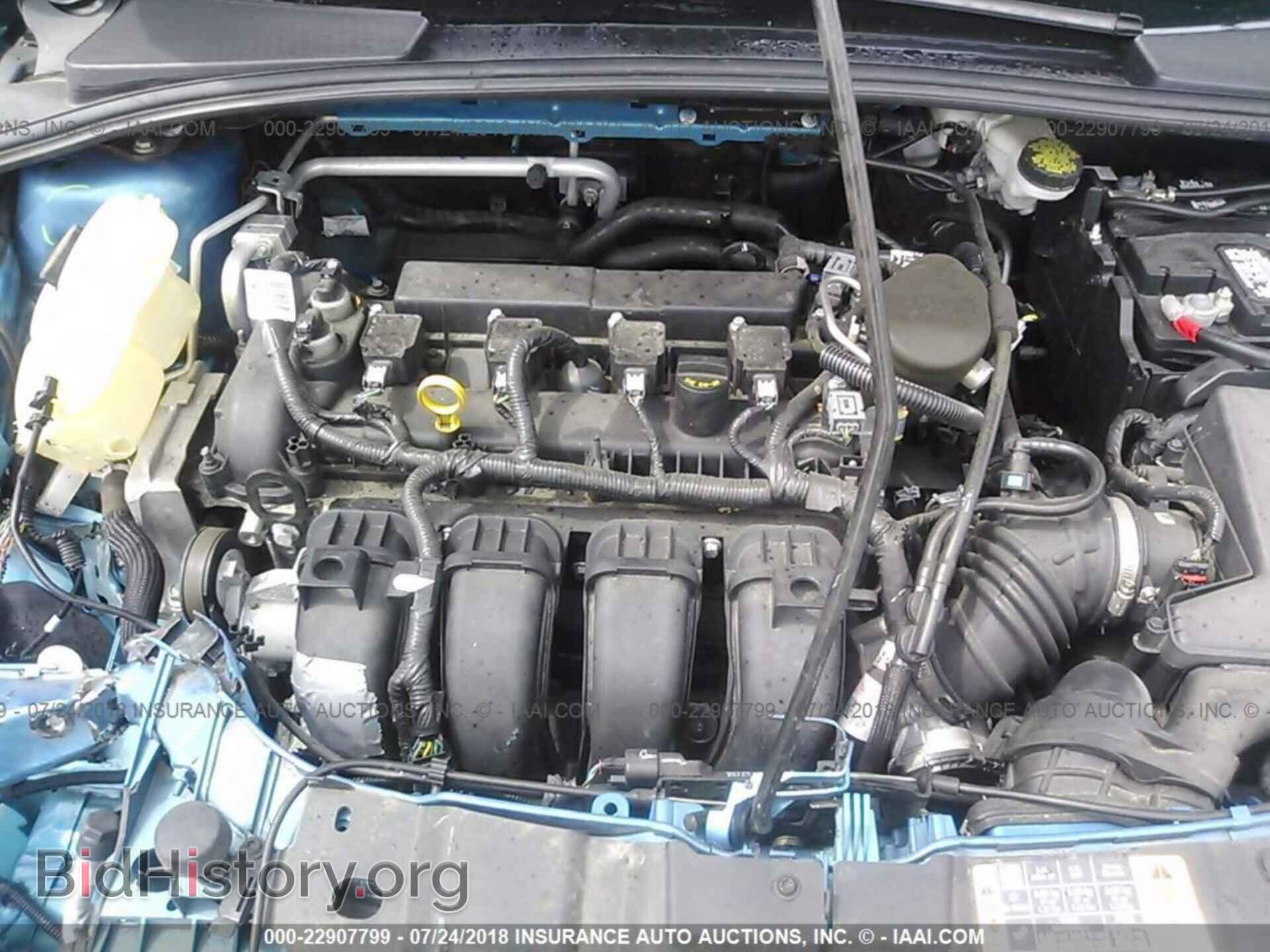 2016 Ford Focus - VIN: 1FADP3K27GL211613 - Photo 10