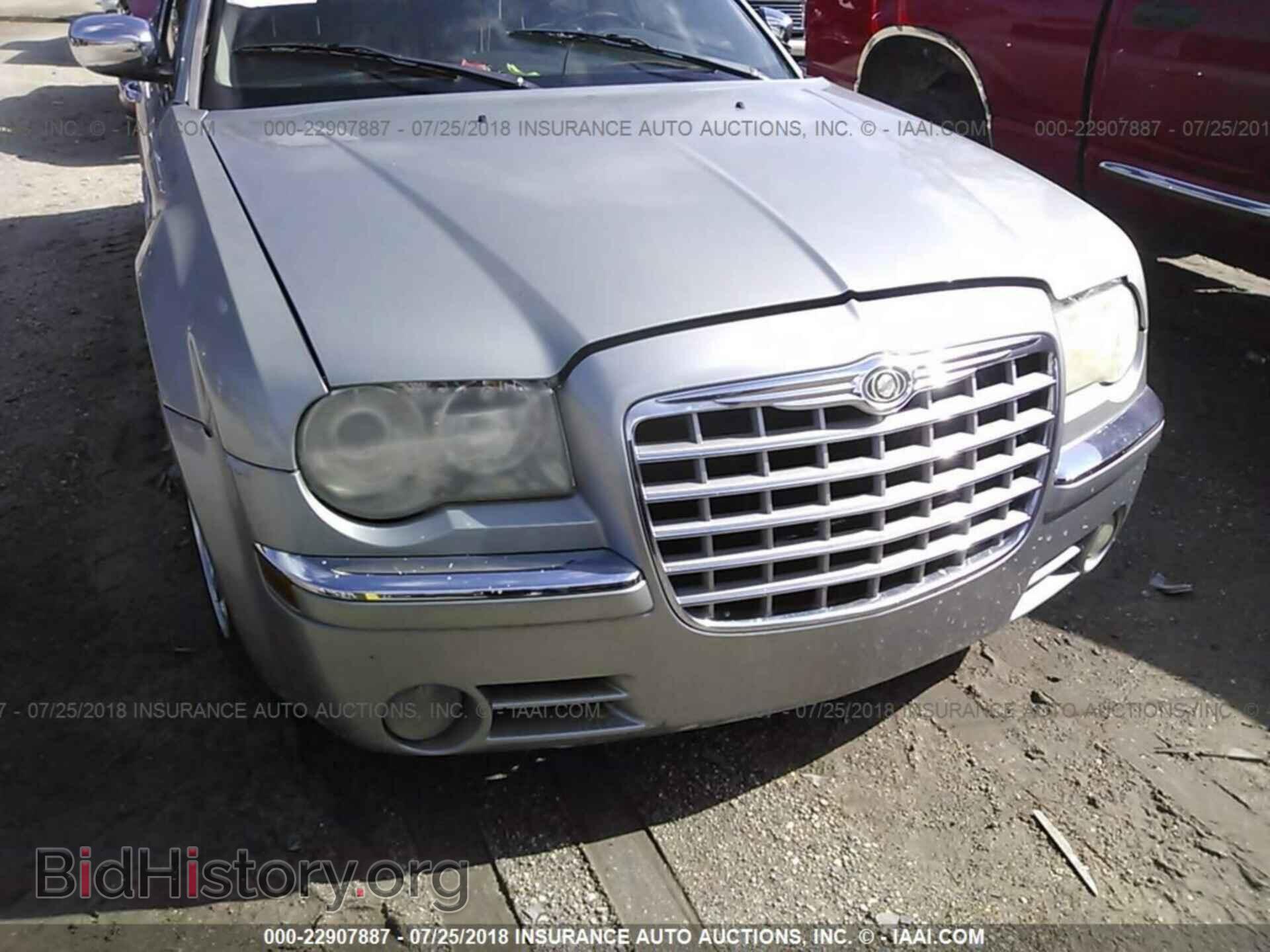2006 CHRYSLER 300C - VIN: 2C3LA63H76H159217 - Фото 6