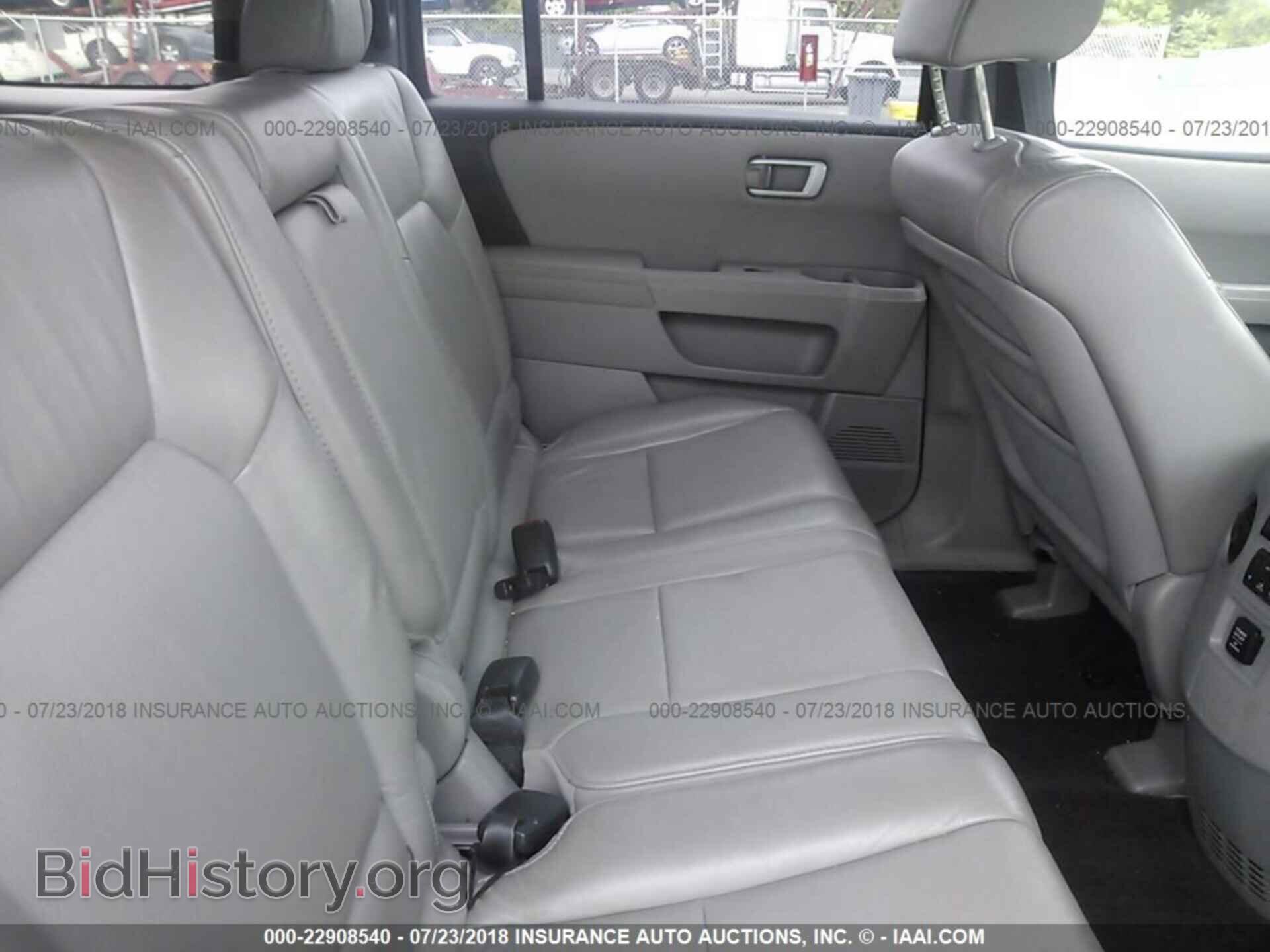 2011 Honda Pilot - VIN: 5FNYF4H52BB042506 - Photo 8