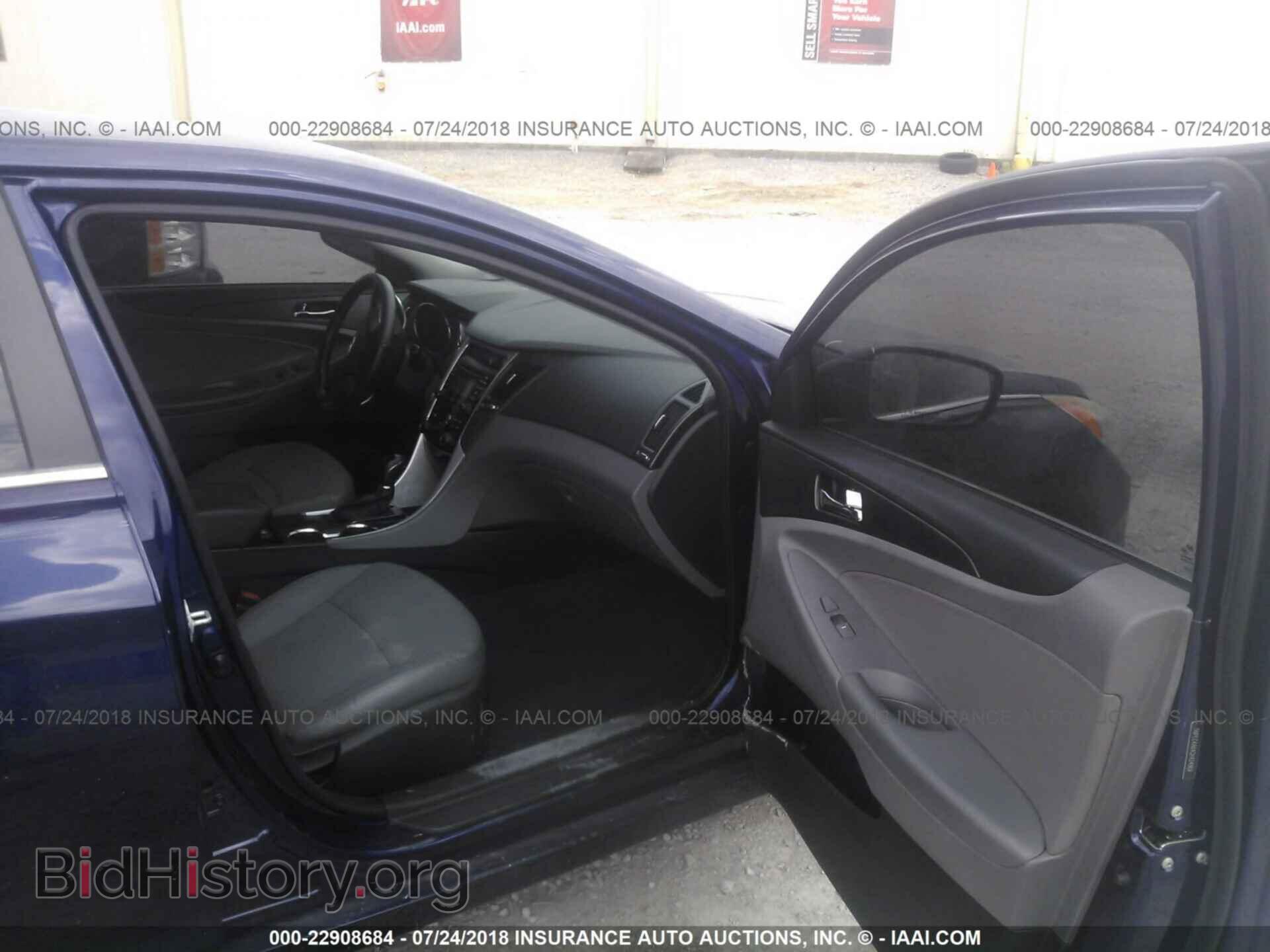 2012 Hyundai Sonata - VIN: 5NPEC4AB4CH424969 - Фото 5