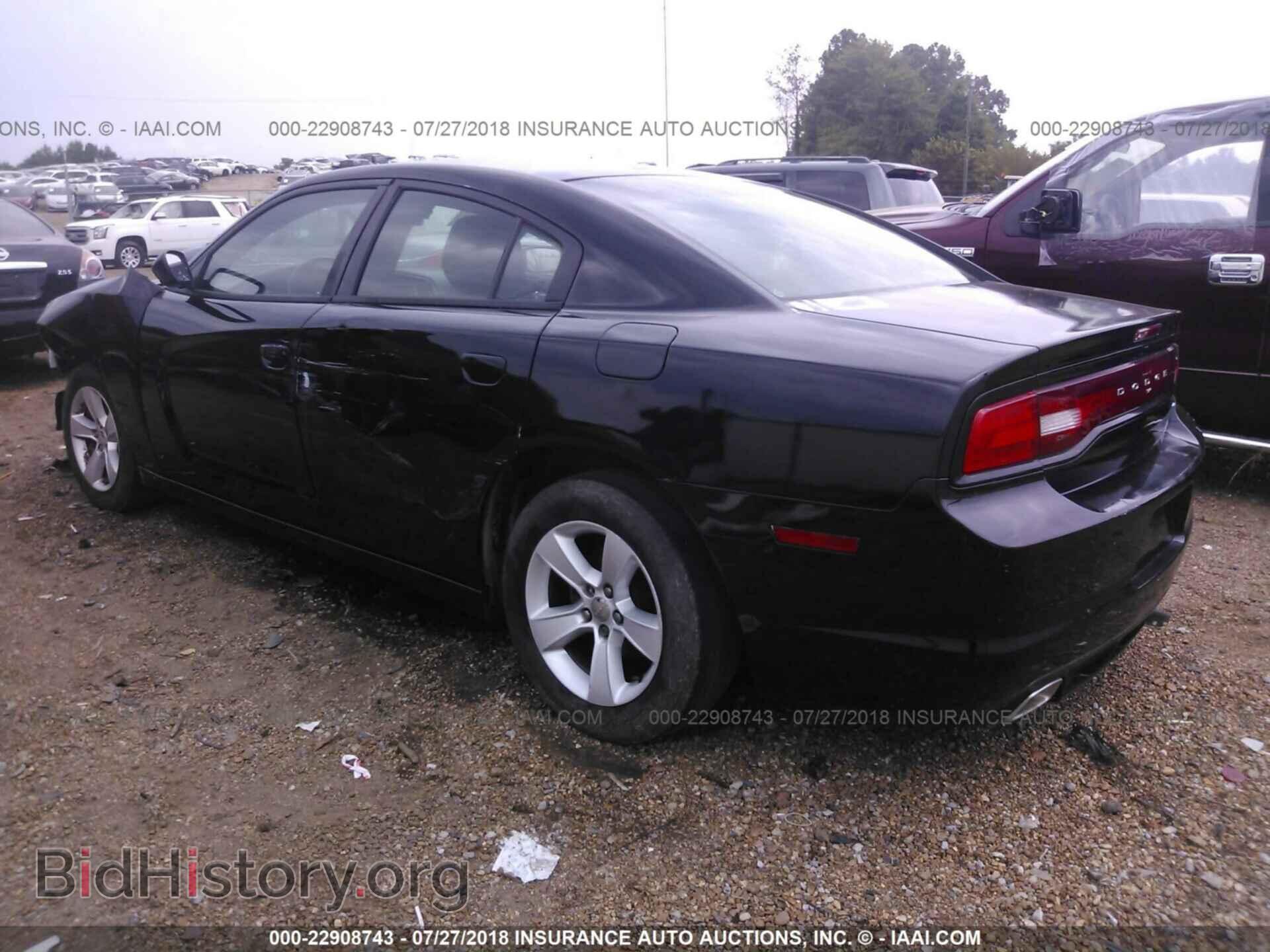 2012 Dodge Charger - VIN: 2C3CDXBGXCH157690 - Фото 3