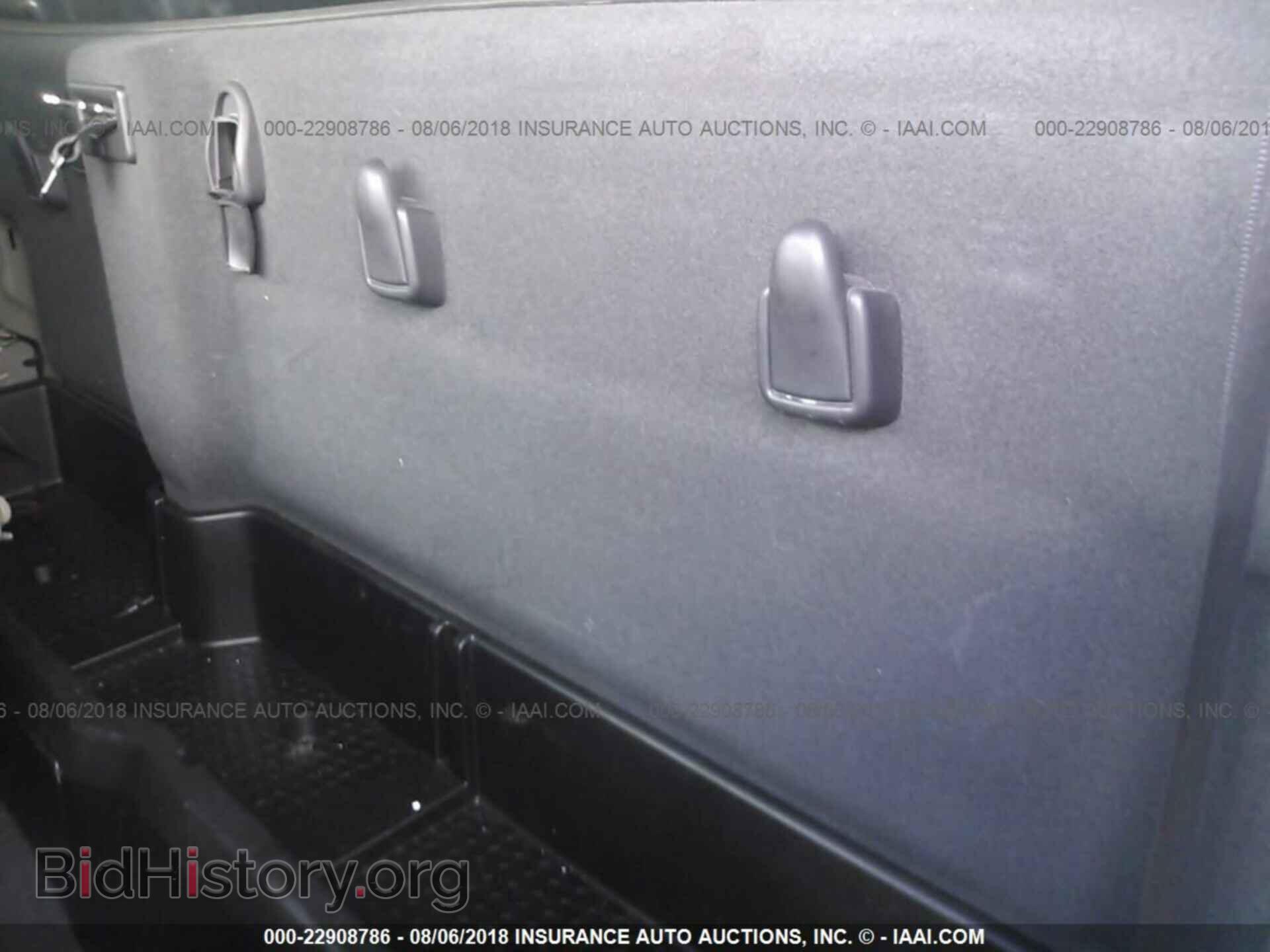 2012 Dodge Ram 1500 - VIN: 3C6JD6EP1CG243471 - Фото 8
