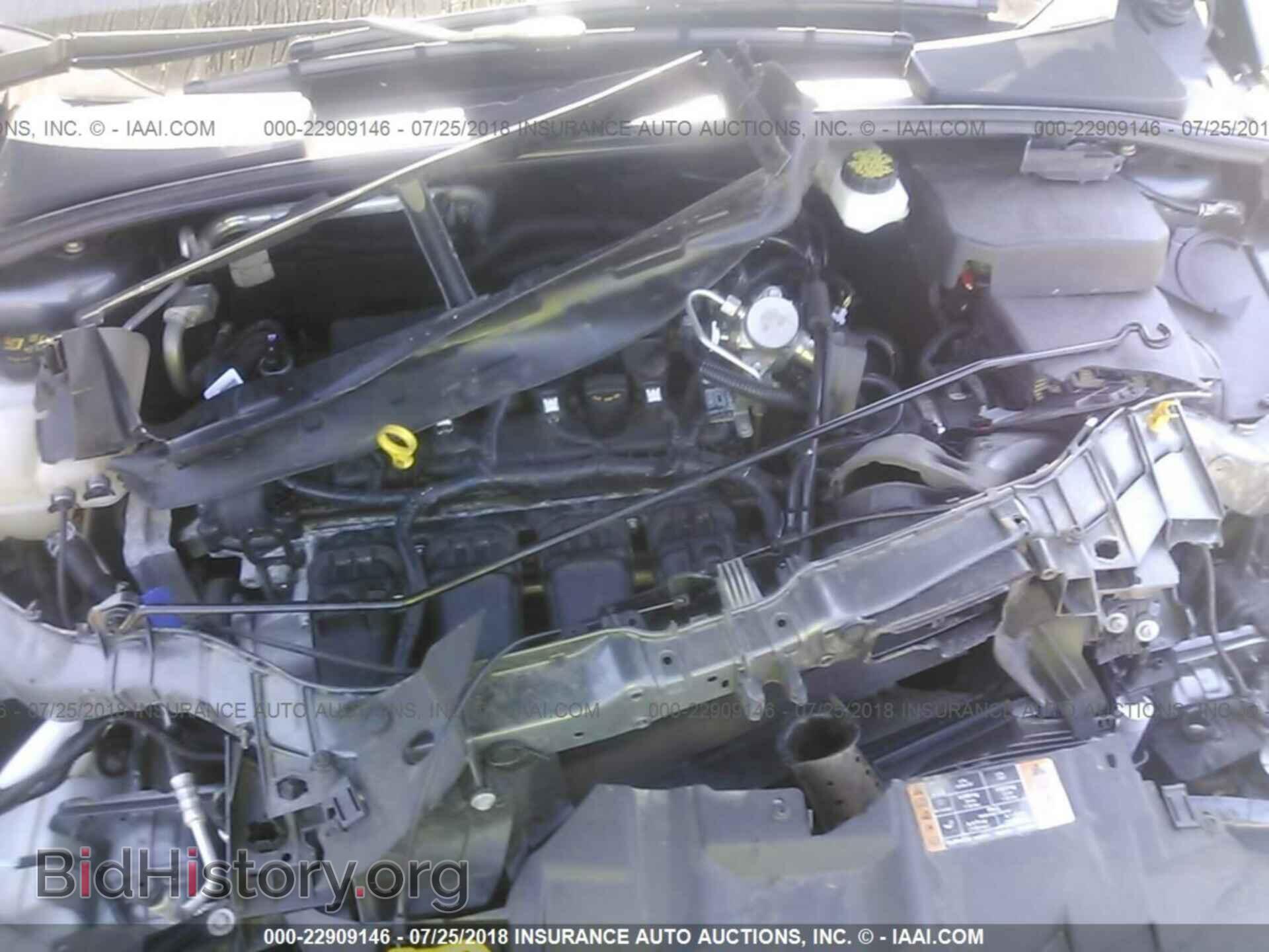 2017 Ford Focus - VIN: 1FADP3F23HL270430 - Photo 10