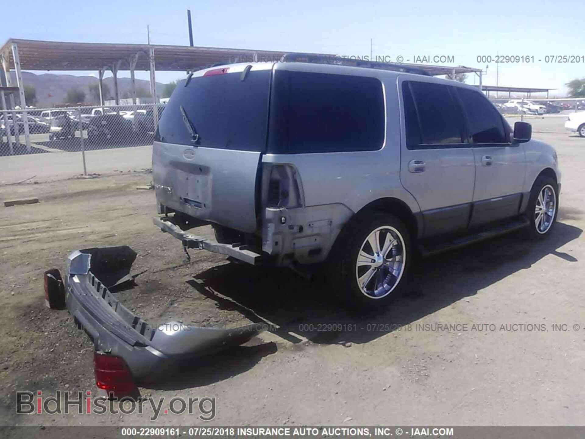 2006 FORD EXPEDITION - VIN: 1FMPU15576LA51950 - Фото 4