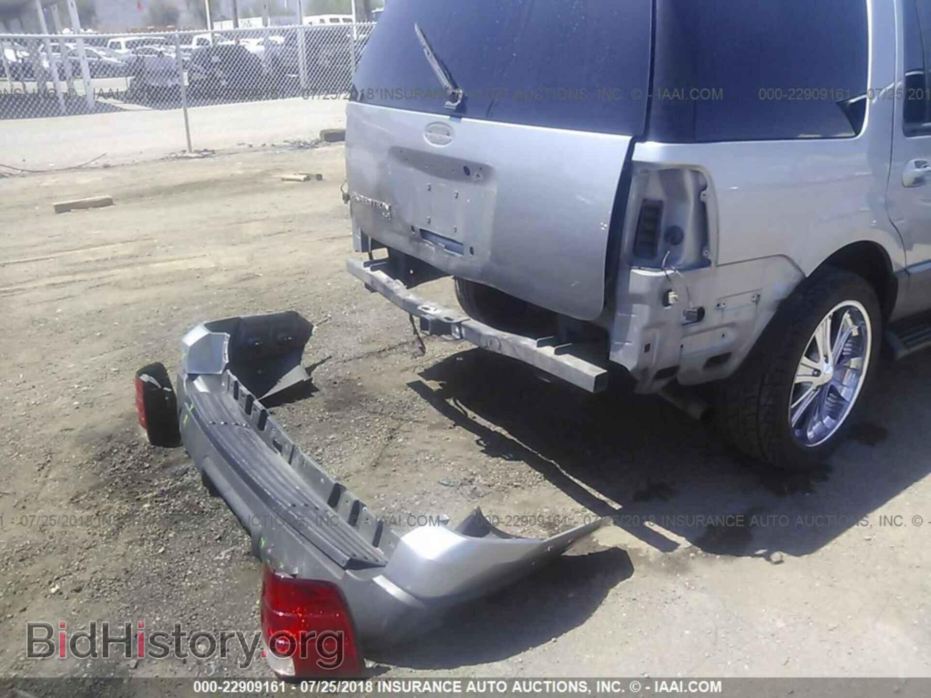 2006 FORD EXPEDITION - VIN: 1FMPU15576LA51950 - Фото 6