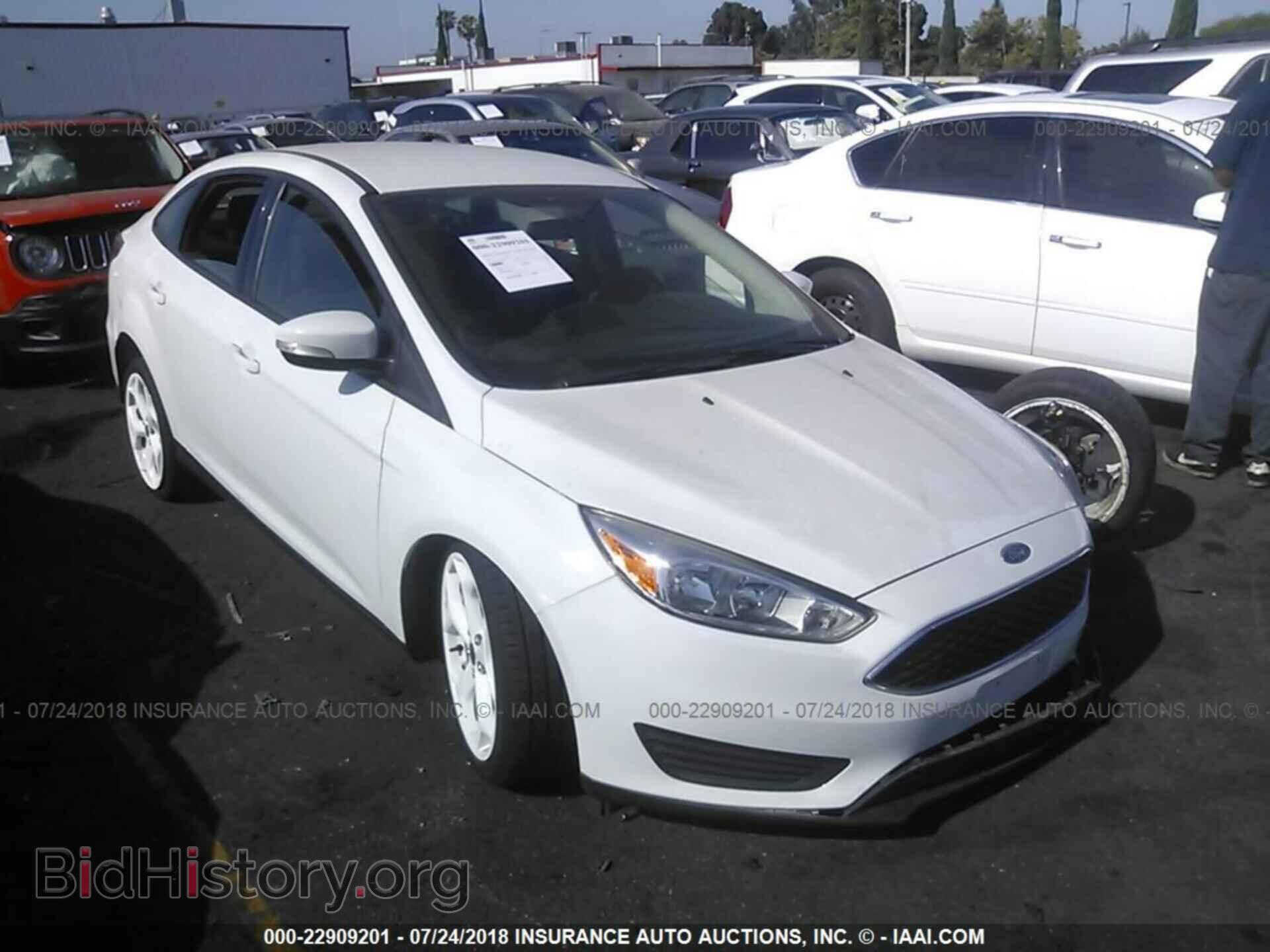 Фотография 1FADP3F24GL277191 - Ford Focus 2016