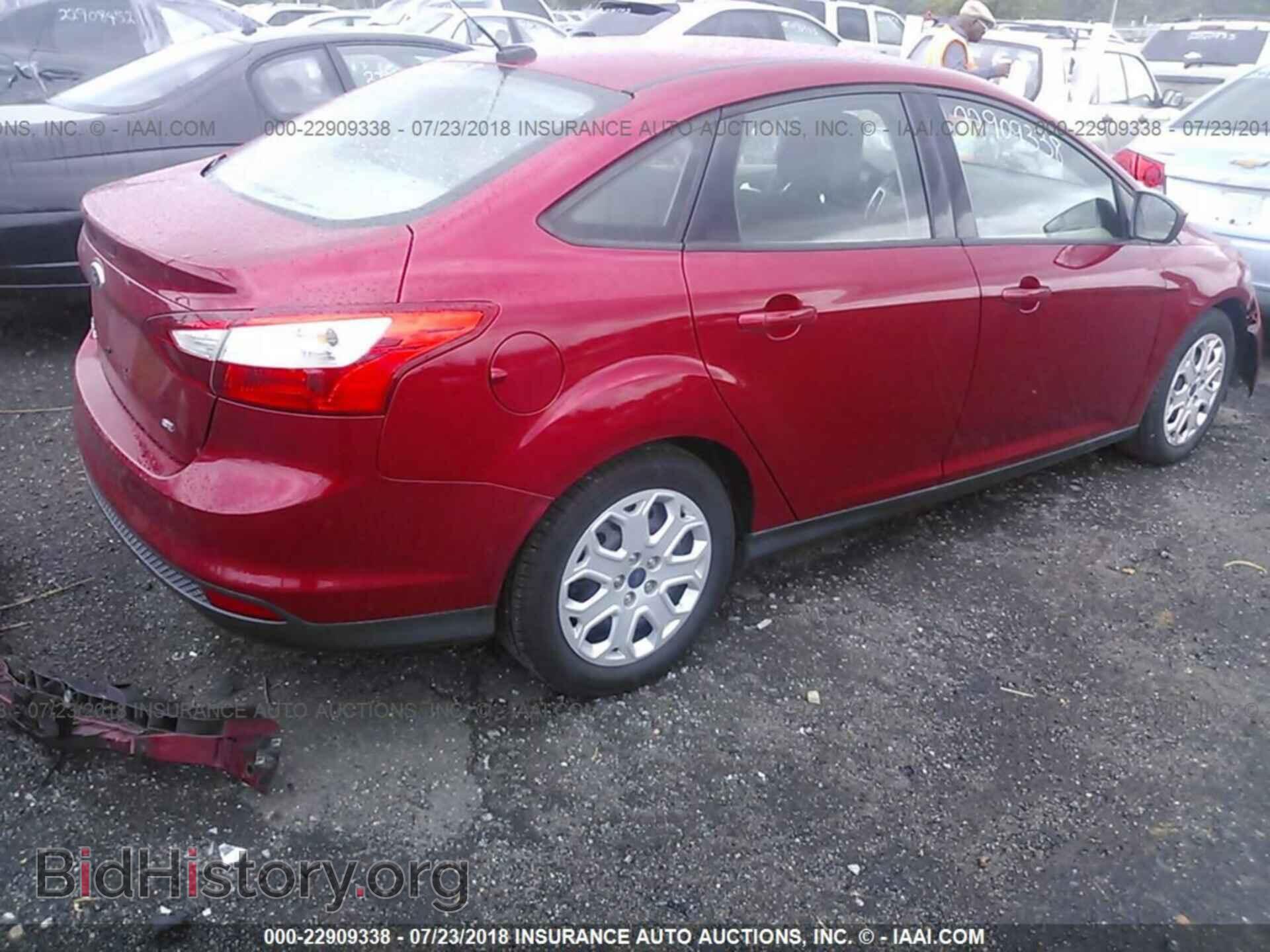 2012 Ford Focus - VIN: 1FAHP3F29CL381364 - Фото 4