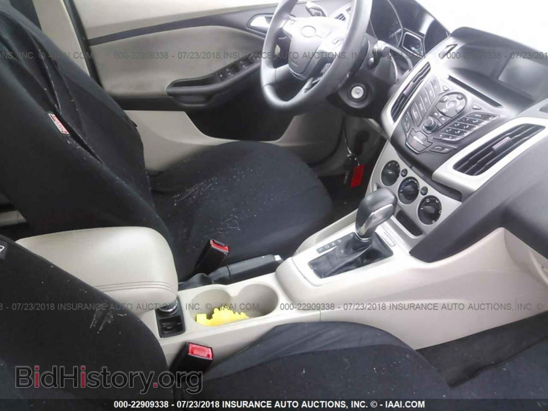 2012 Ford Focus - VIN: 1FAHP3F29CL381364 - Фото 5