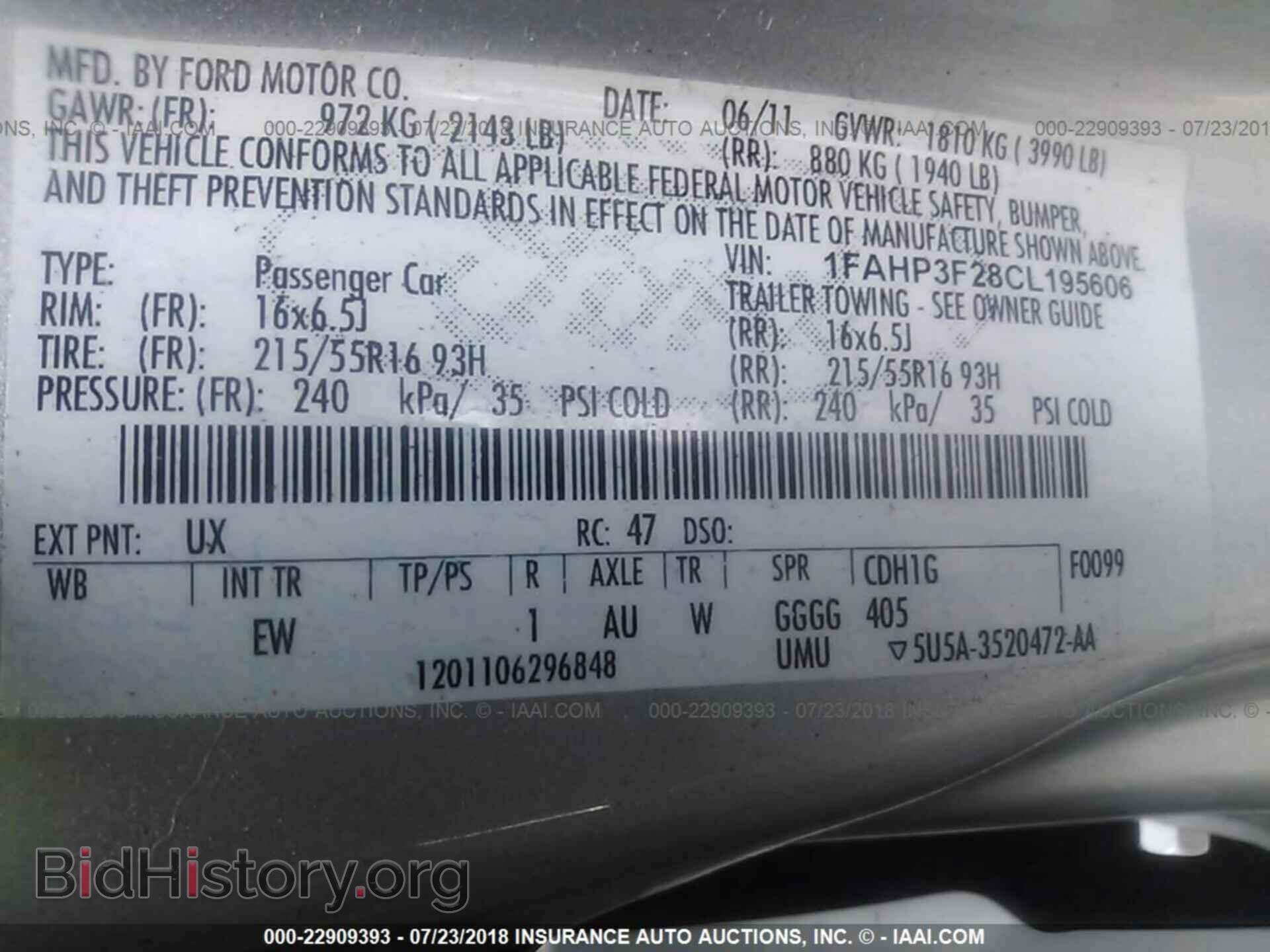 2012 Ford Focus - VIN: 1FAHP3F28CL195606 - Photo 9