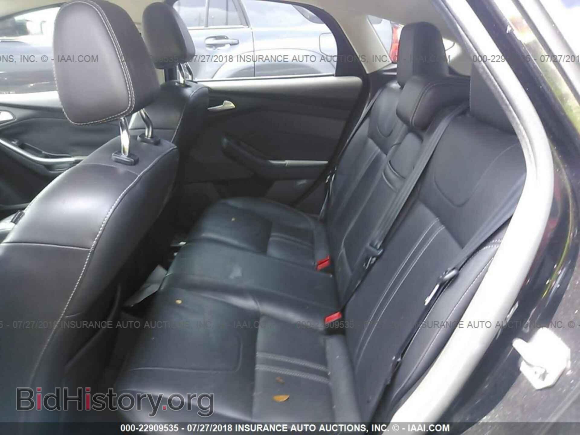 2012 Ford Focus - VIN: 1FAHP3N2XCL126403 - Photo 8
