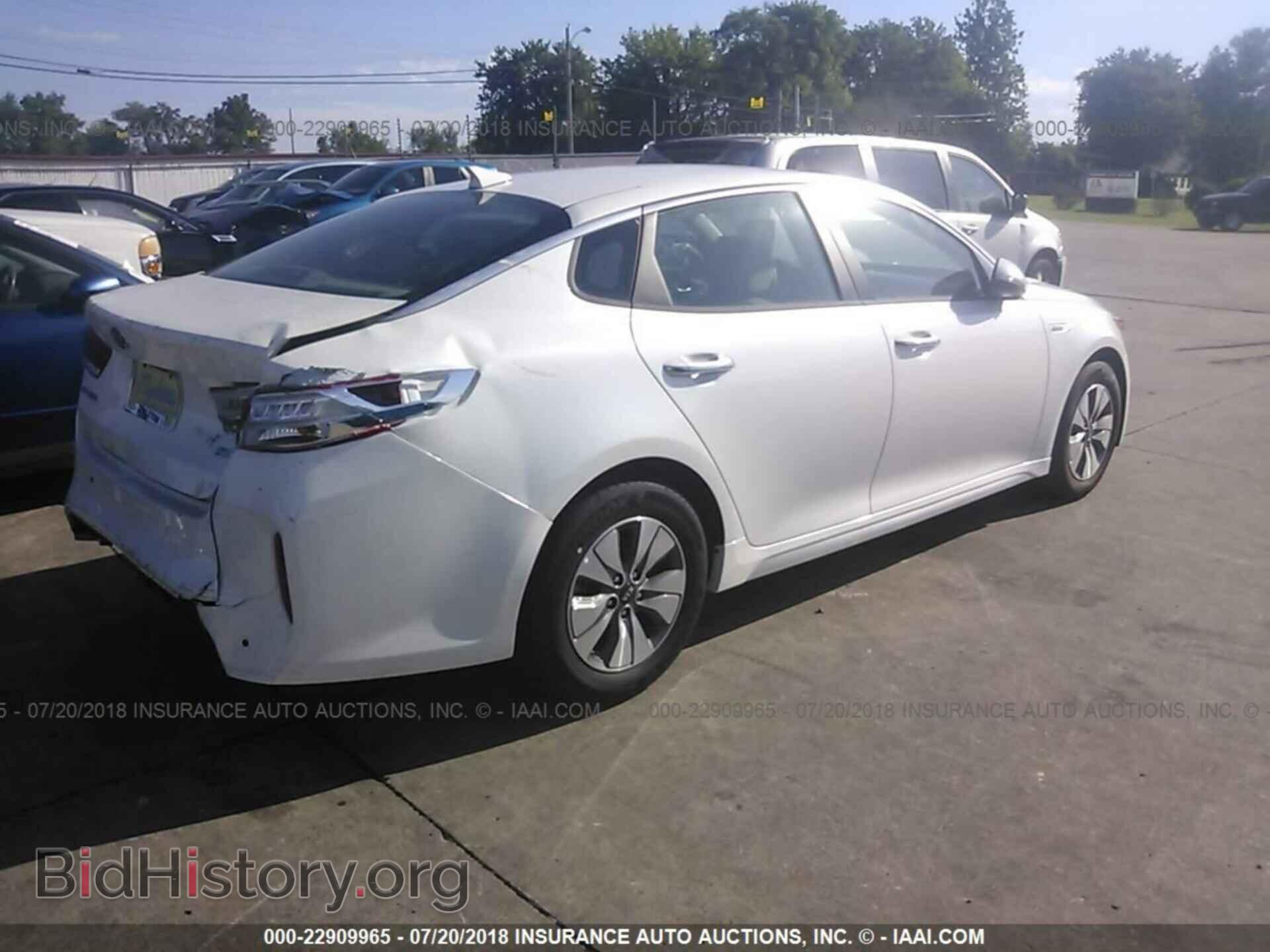 2017 Kia Optima - VIN: KNAGT4LE4H5009428 - Фото 4