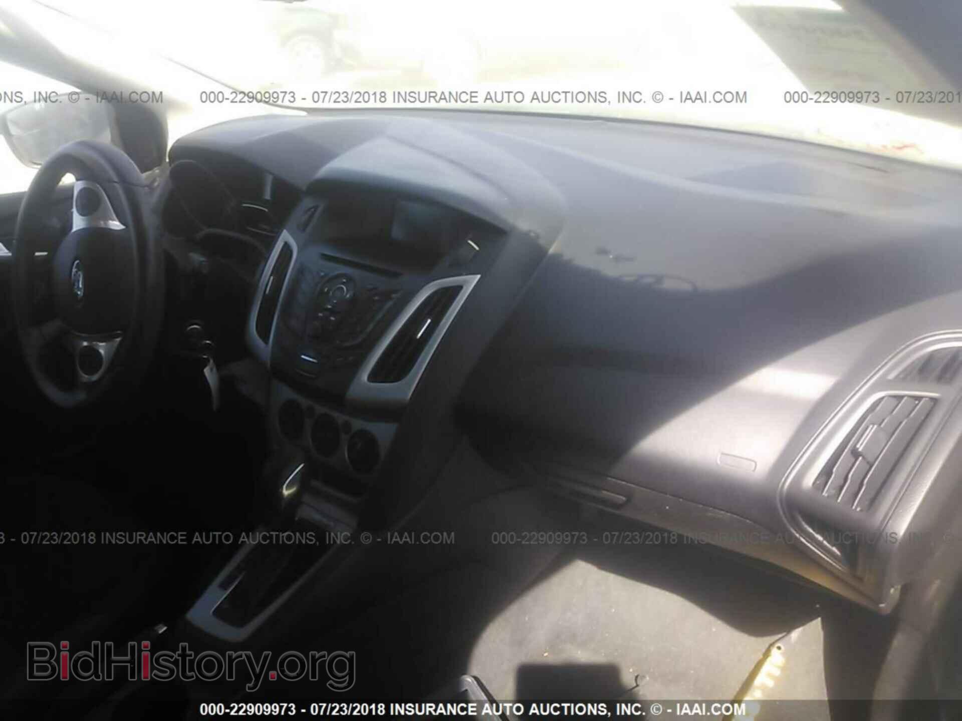 2013 Ford Focus - VIN: 1FADP3K24DL340906 - Photo 5