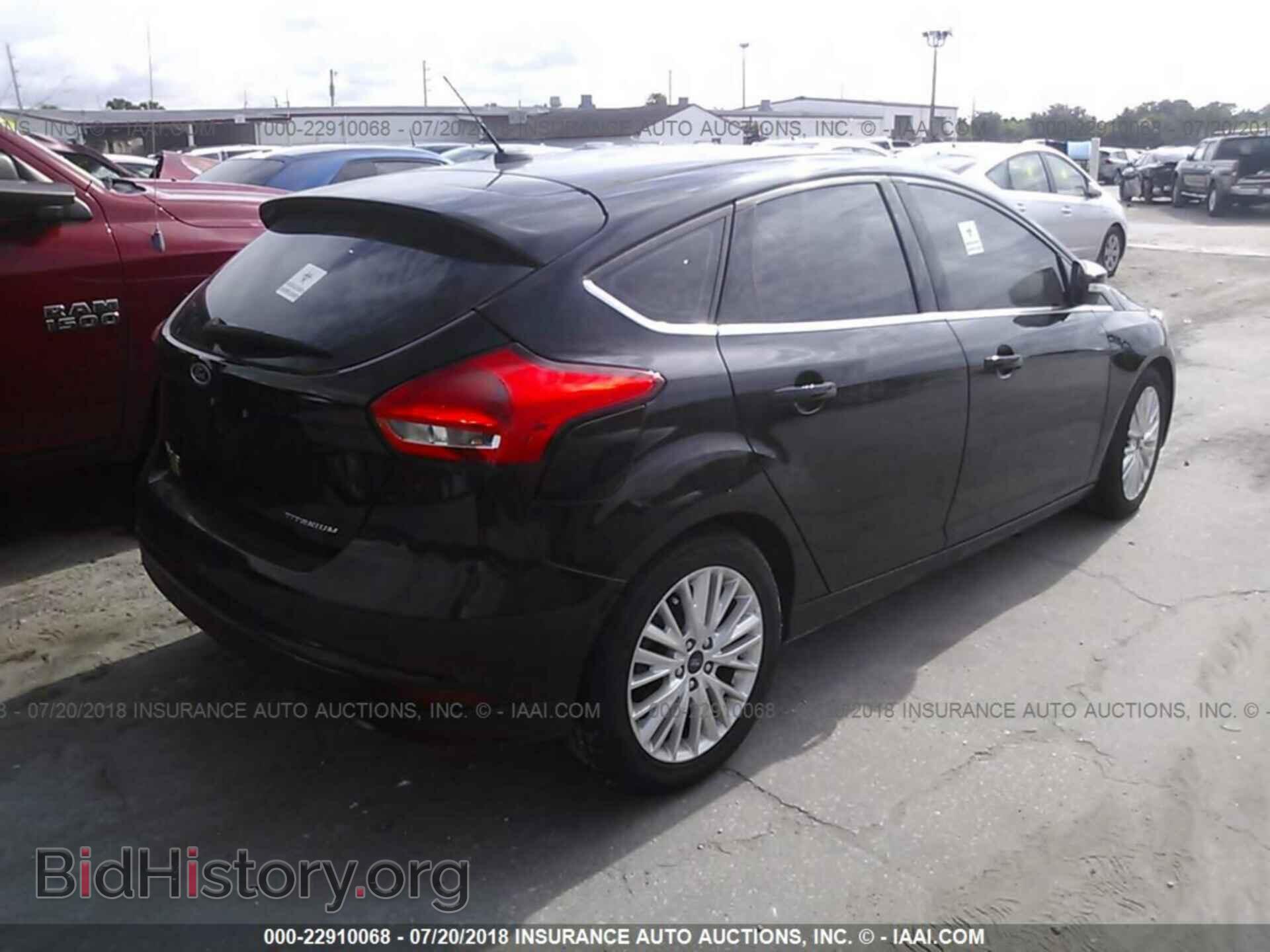 2017 Ford Focus - VIN: 1FADP3N27HL208594 - Фото 4