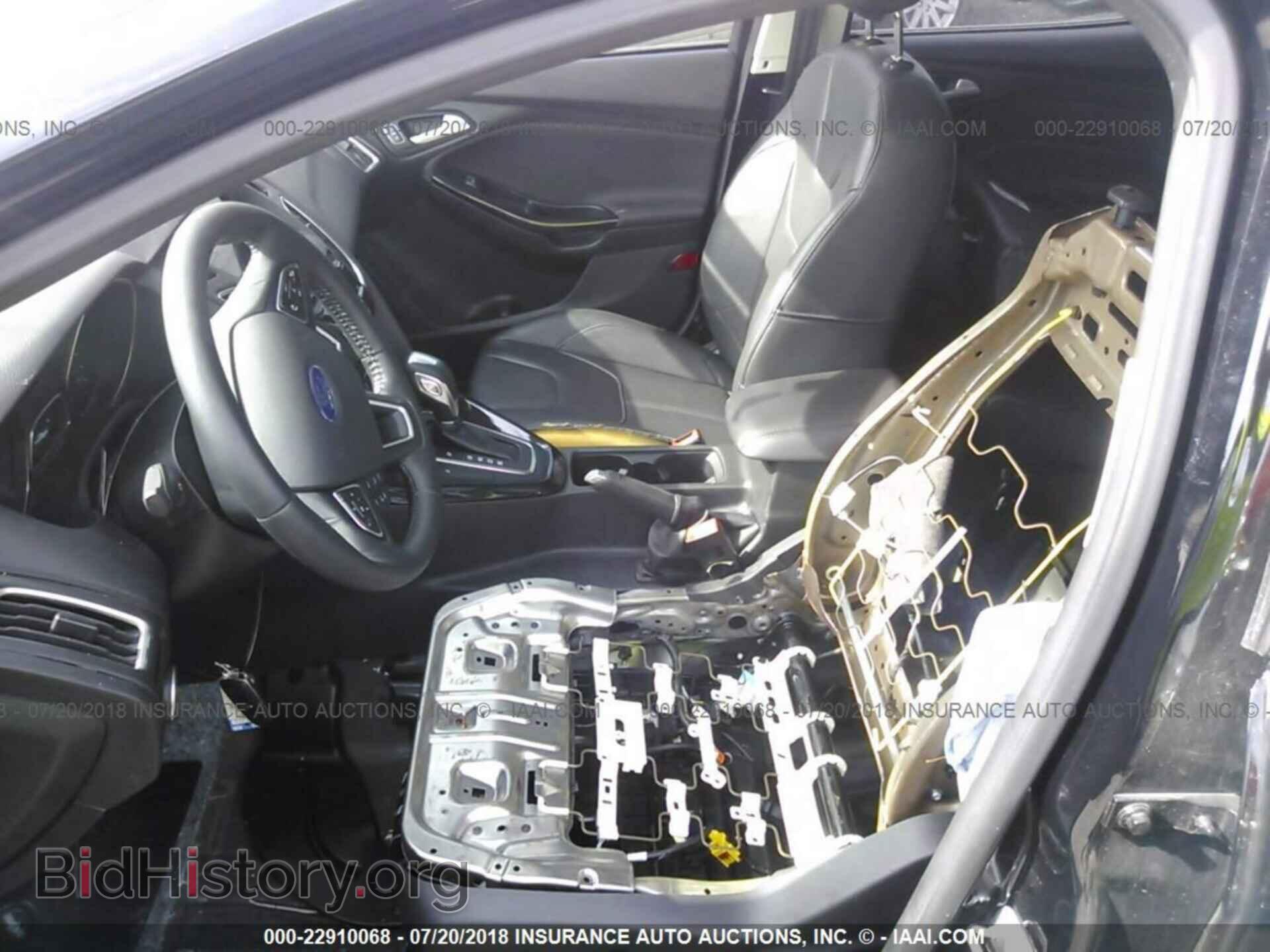 2017 Ford Focus - VIN: 1FADP3N27HL208594 - Фото 6