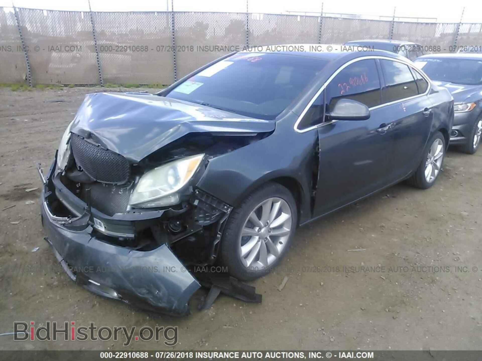 2012 Buick Verano - VIN: 1G4PP5SK8C4169665 - Фото 2