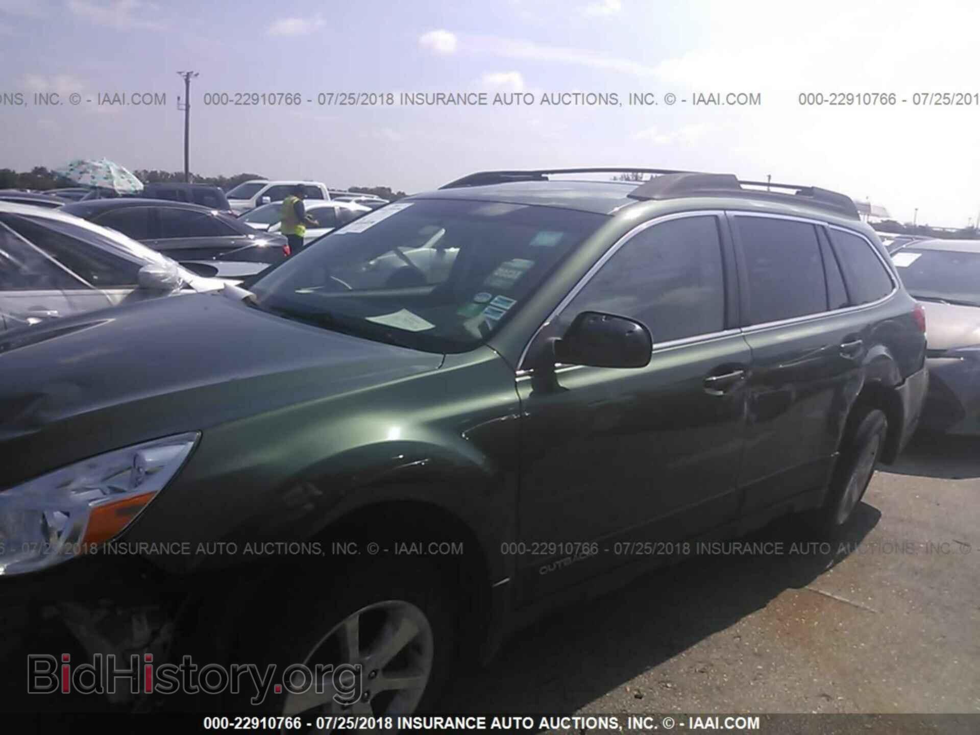 2014 Subaru Outback - VIN: 4S4BRBCC7E3225582 - Фото 6