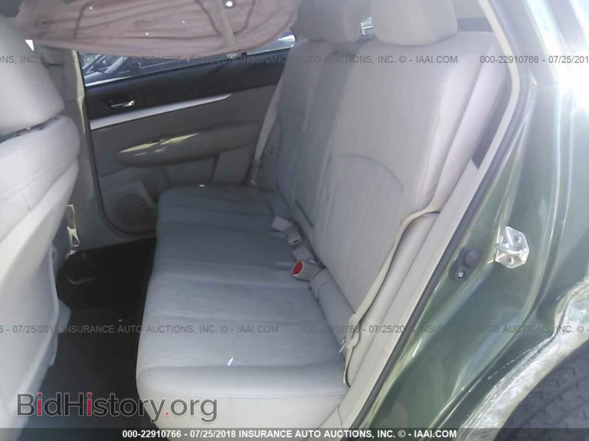 2014 Subaru Outback - VIN: 4S4BRBCC7E3225582 - Фото 8