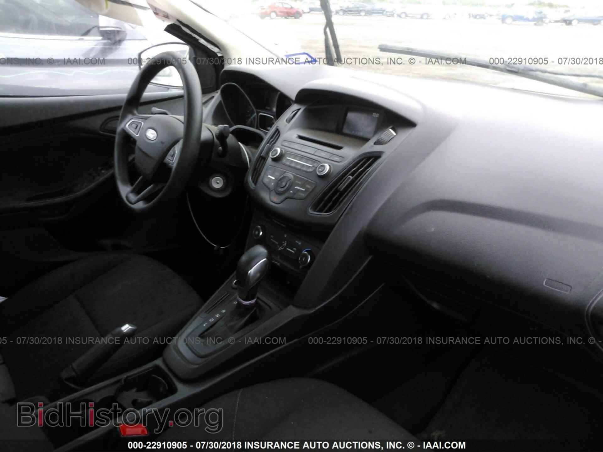 2016 Ford Focus - VIN: 1FADP3E22GL253019 - Фото 5