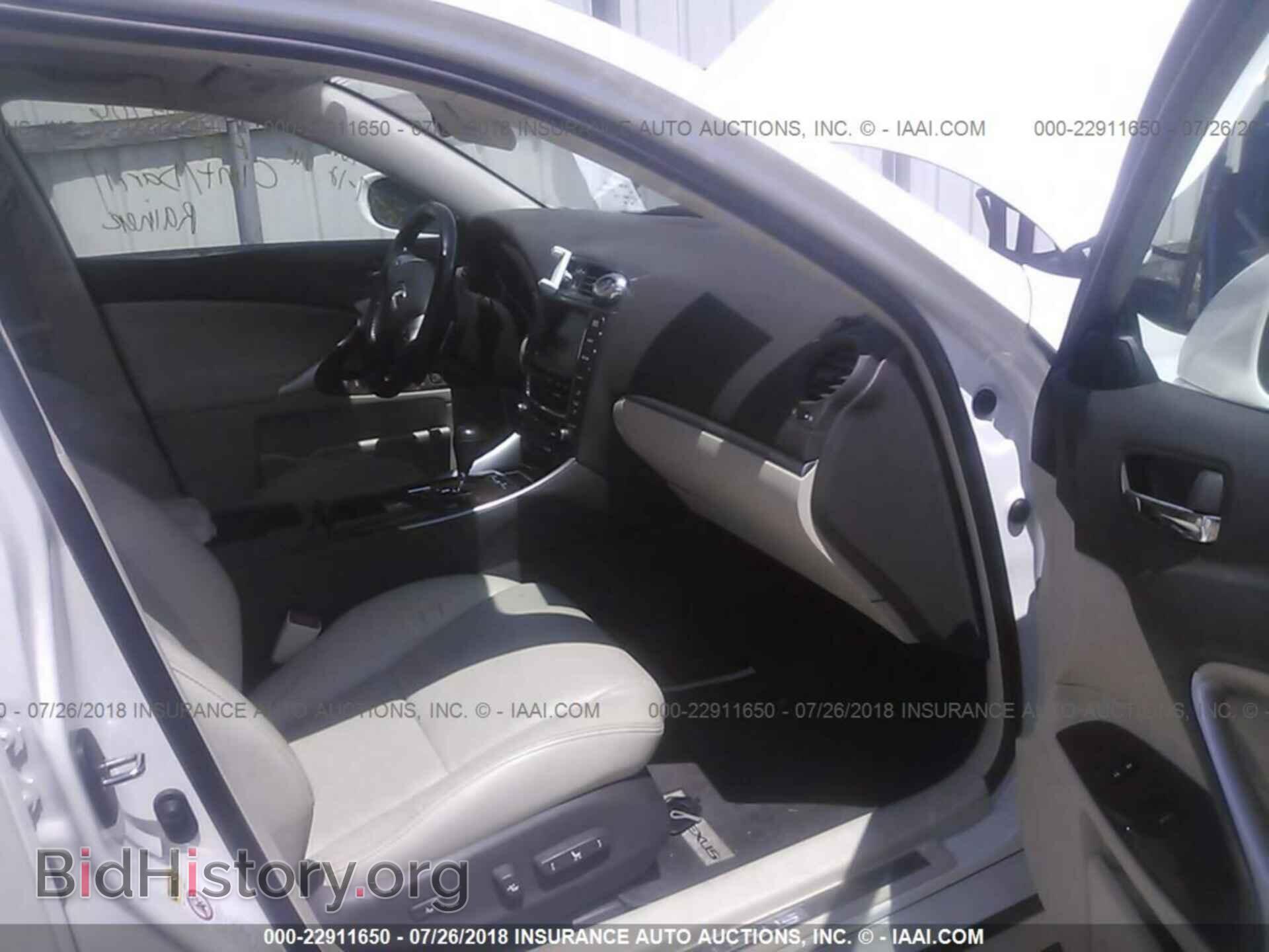 2011 Lexus Is - VIN: JTHCF5C2XB5050429 - Photo 5