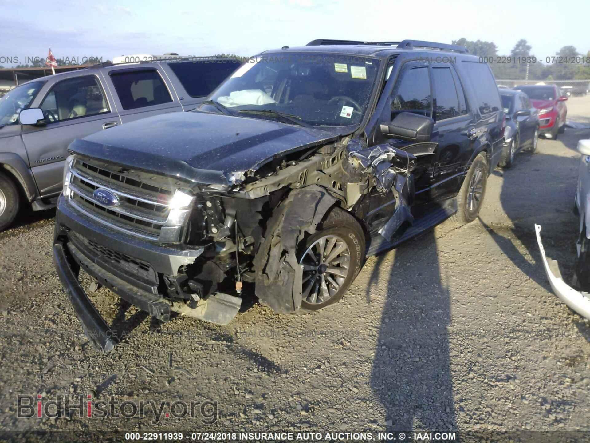 2017 Ford Expedition - VIN: 1FMJU1HT4HEA47460 - Фото 2